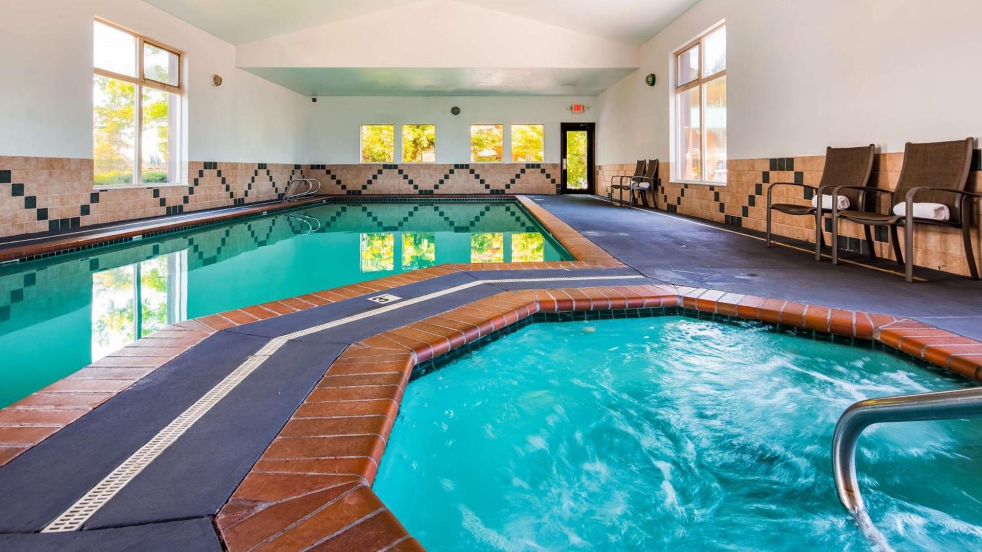 BEST WESTERN PLUS Hartford Lodge photo 11