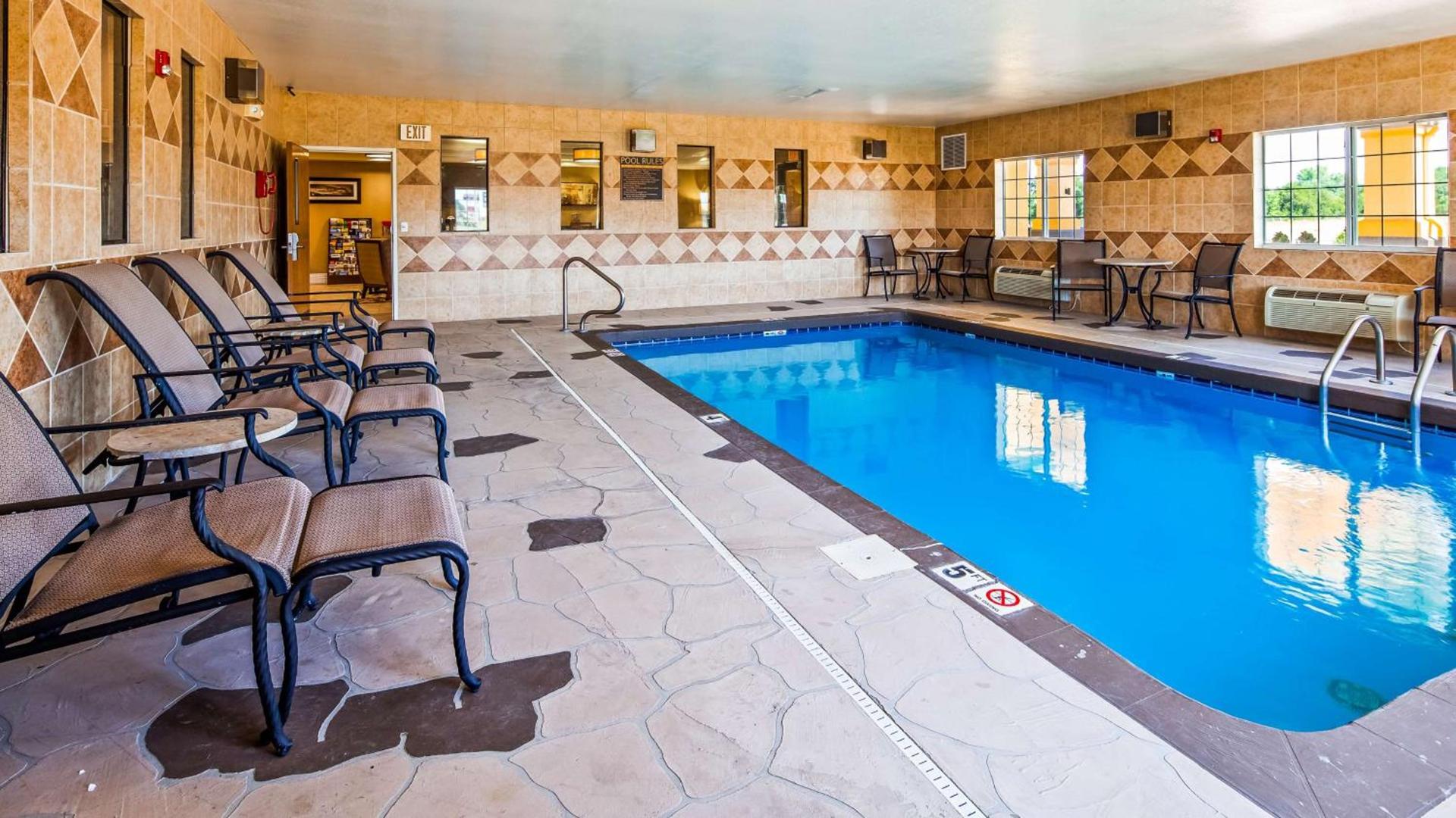 Best Western Parsons Inn photo 6