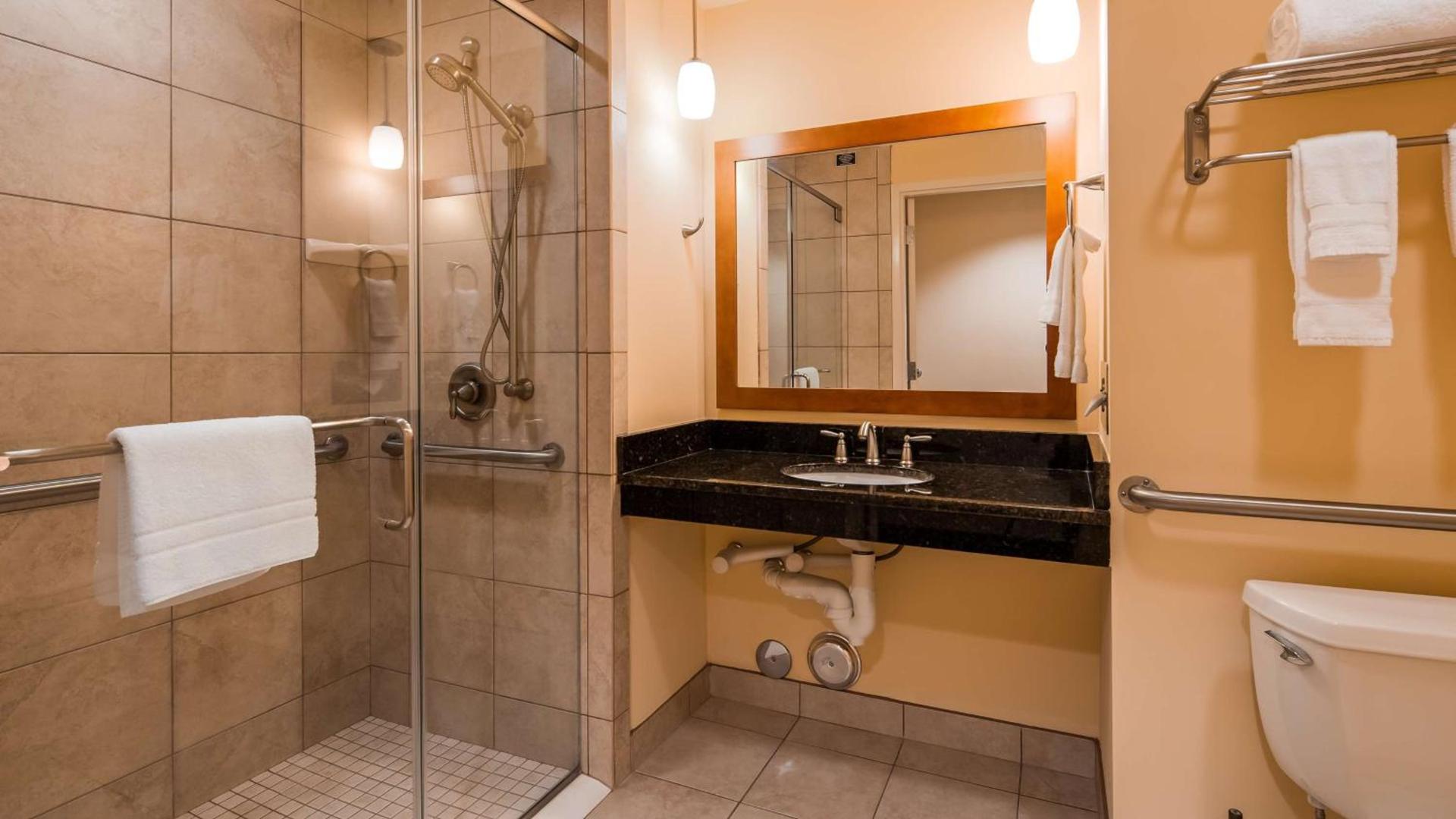 Best Western PLUS Westgate Inn and Suites photo 21