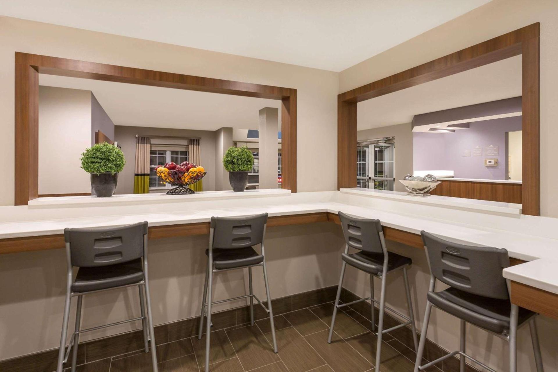 Microtel Inn & Suites by Wyndham photo 29