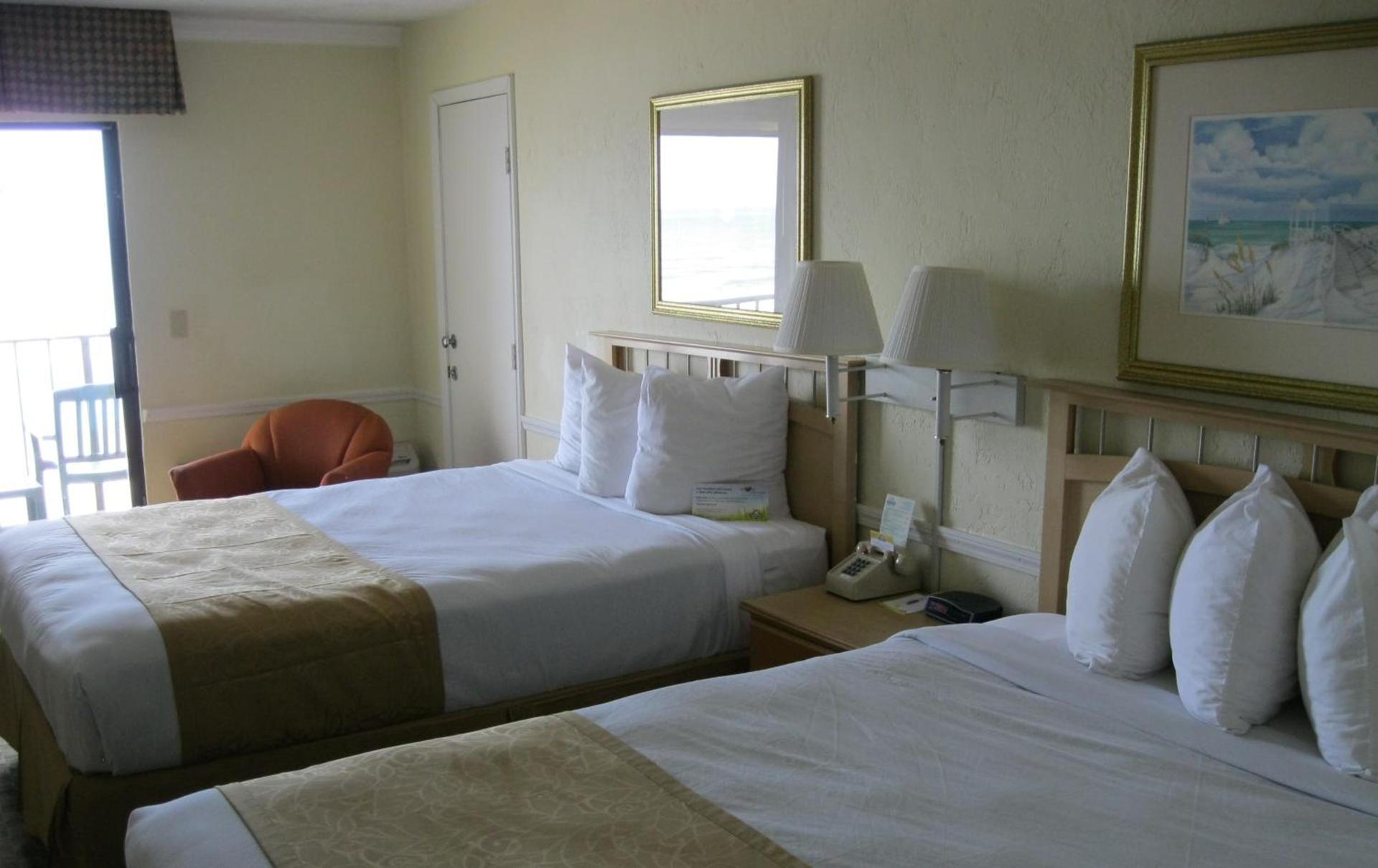 Days Inn by Wyndham Daytona Oceanfront photo 37