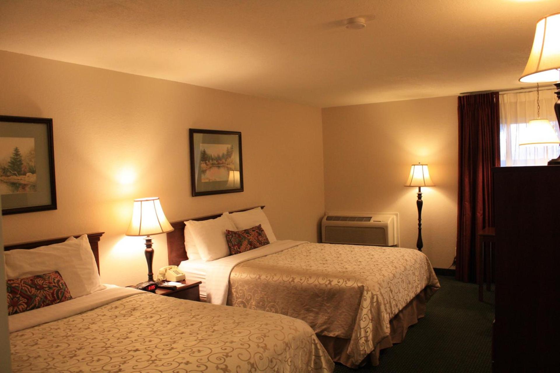 Best Western Village Inn photo 29
