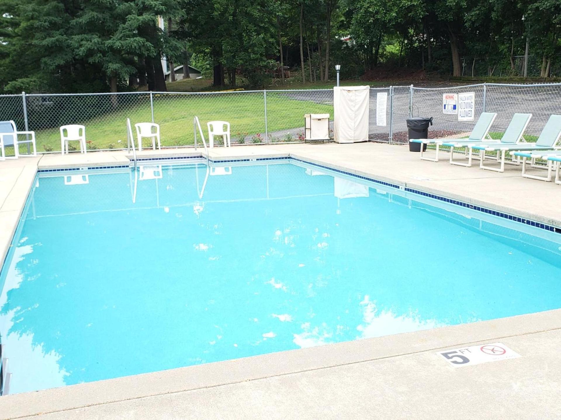 Woodside Dells Hotel & Suites photo 11