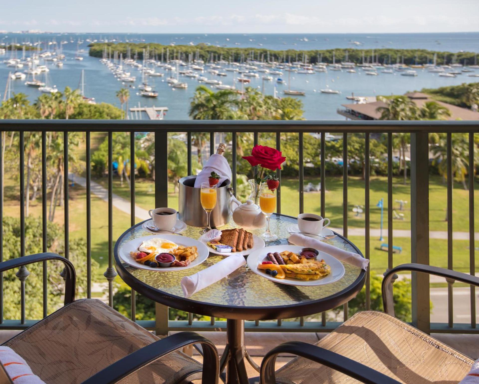 The Mutiny Luxury Suites Hotel photo 8