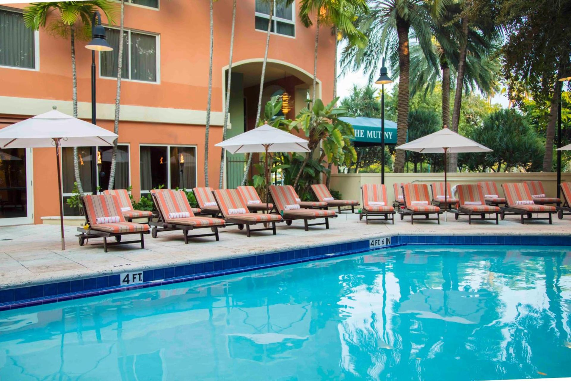 The Mutiny Luxury Suites Hotel photo 6