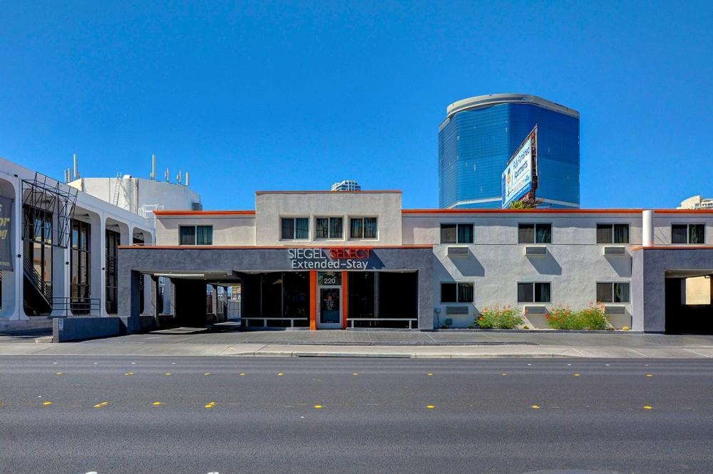 Siegel Select LV Strip-Convention Center photo 1