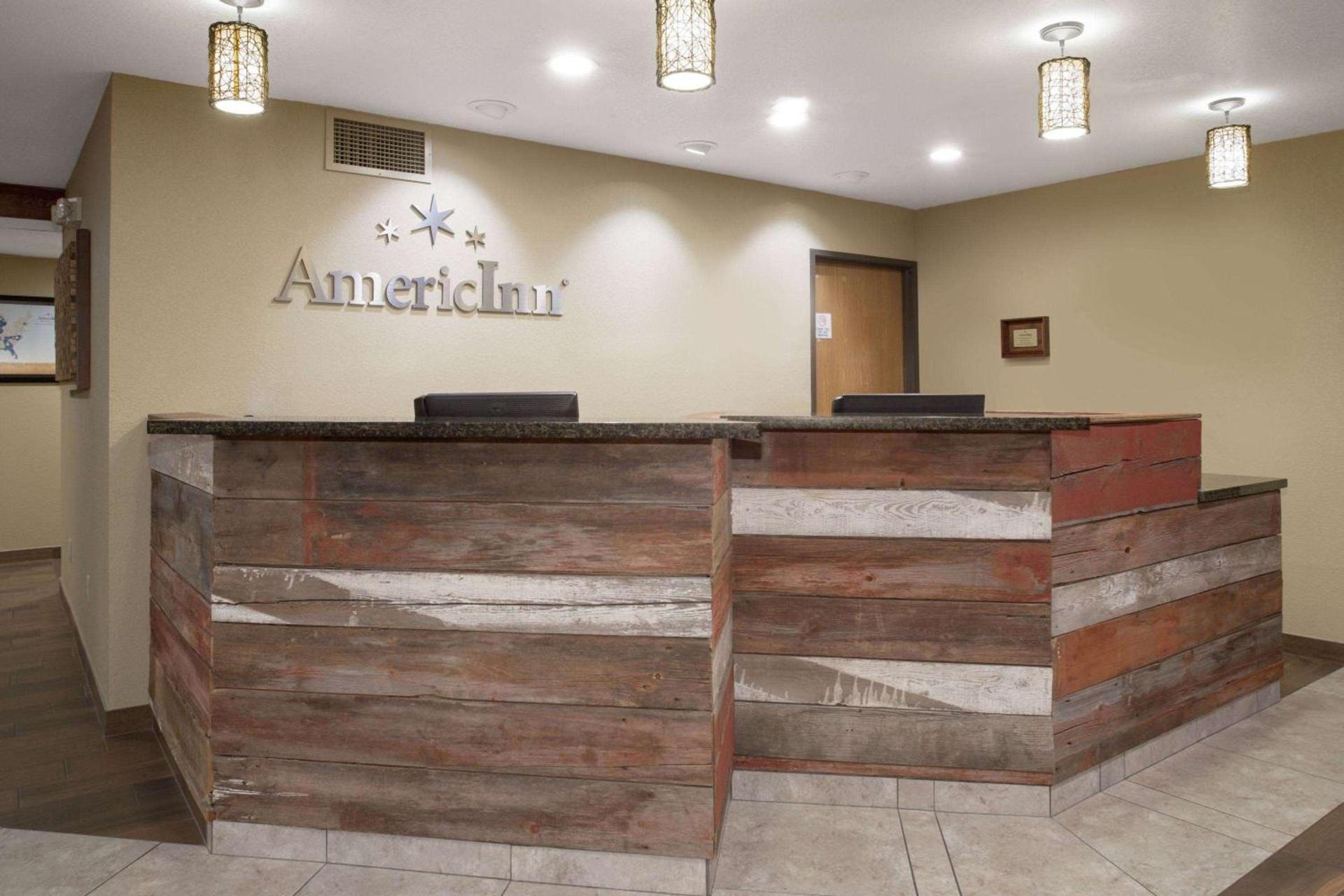 AmericInn by Wyndham Mount Pleasant photo 2