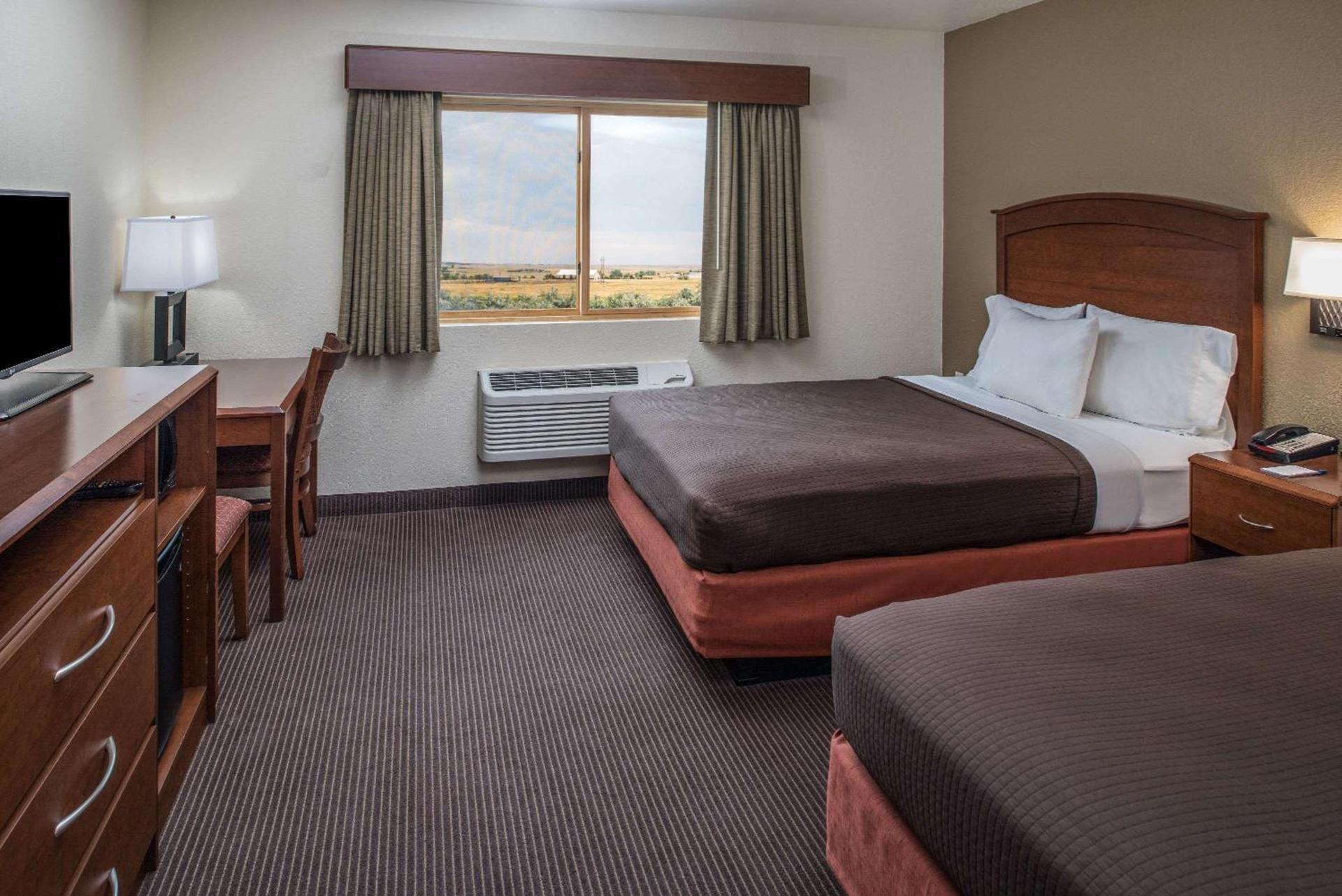 AmericInn by Wyndham Belle Fourche photo 41