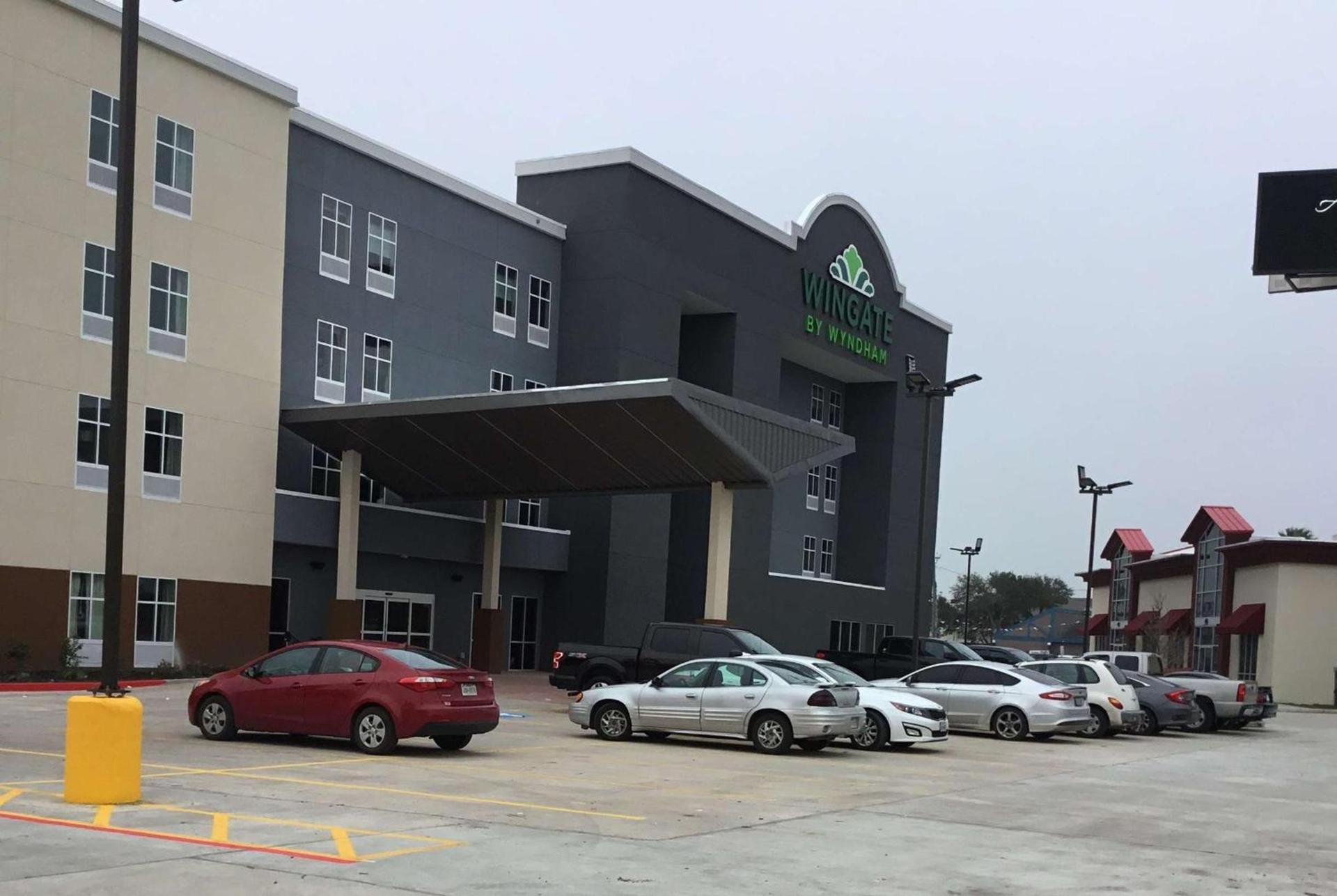 Wingate by Wyndham Corpus Christi photo 11