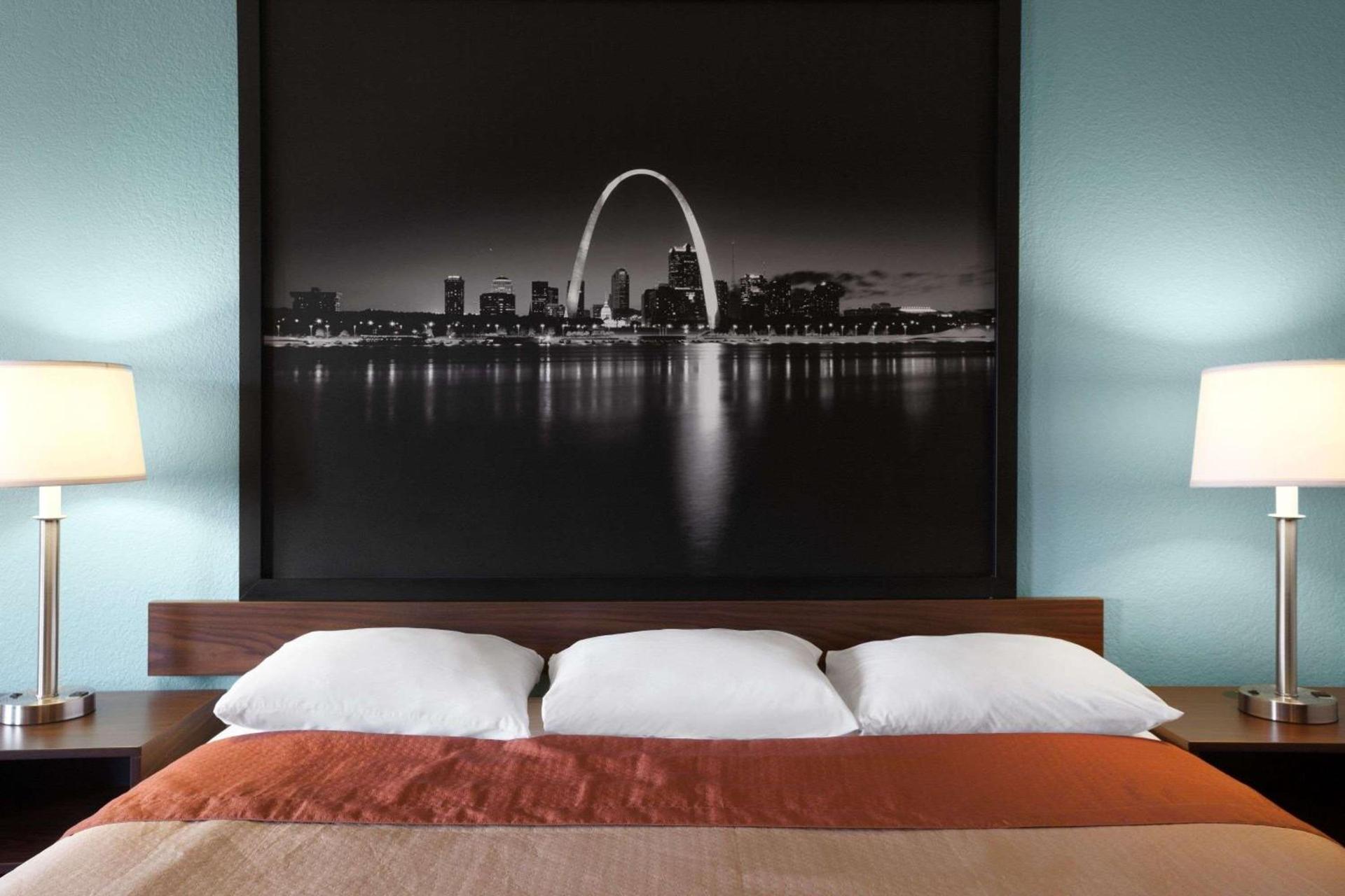 Super 8 by Wyndham Fairview Heights-St. Louis photo 28