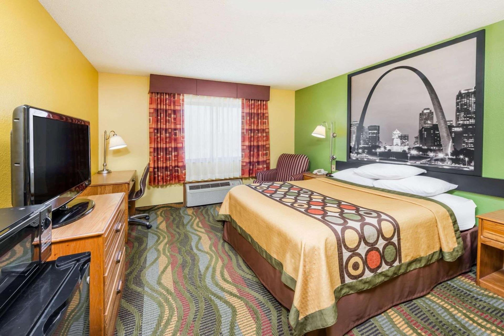 Super 8 by Wyndham Jacksonville photo 22