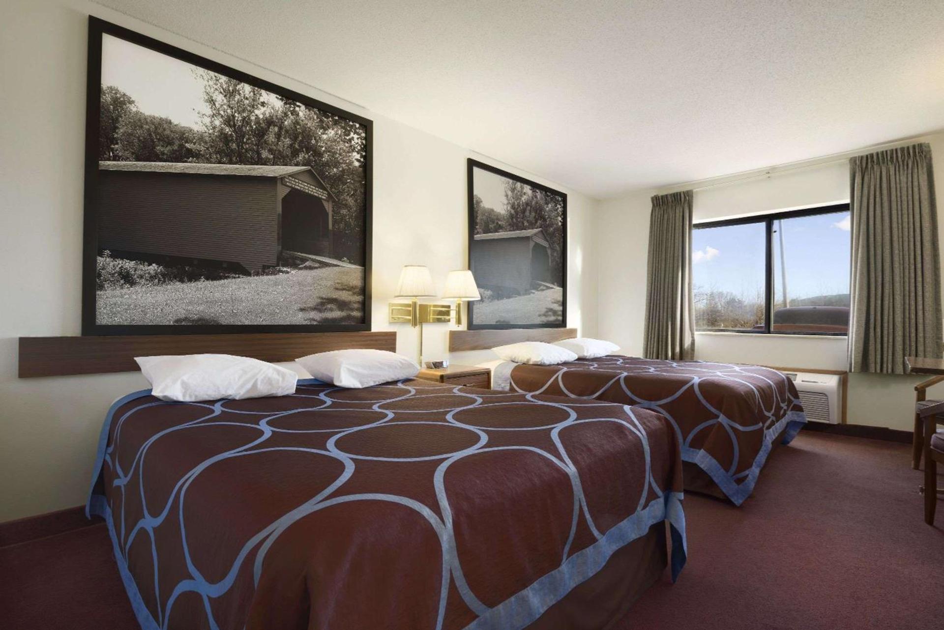 Super 8 by Wyndham Danville photo 10