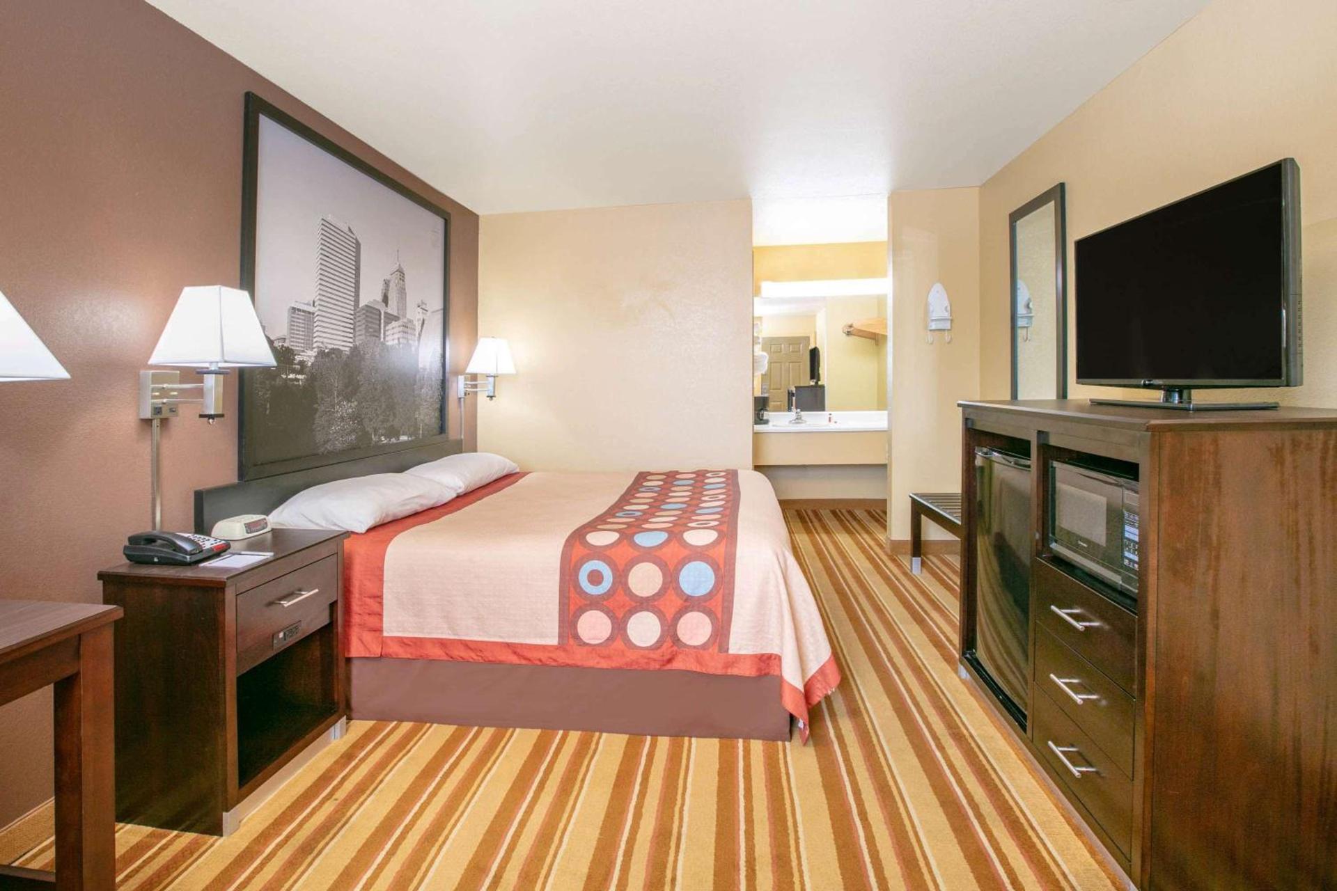 Super 8 by Wyndham Big Cabin/Vinita Area photo 19