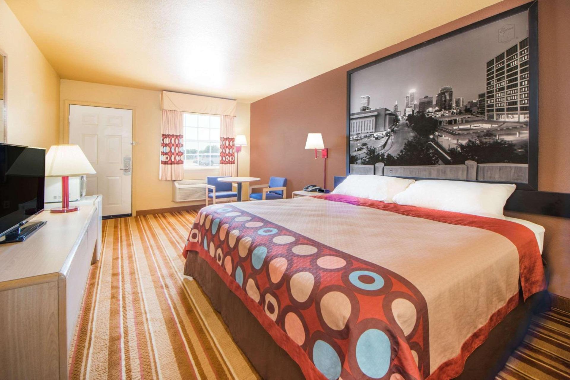 Super 8 by Wyndham Big Cabin/Vinita Area photo 10