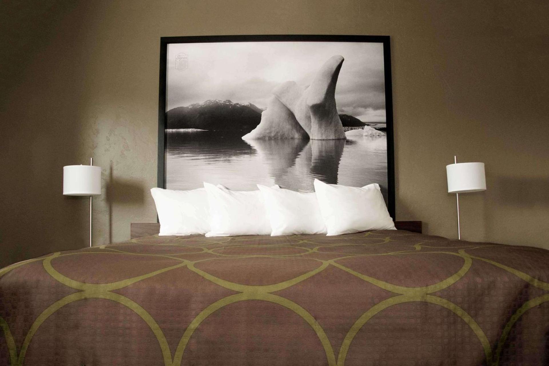 Super 8 by Wyndham Juneau photo 8