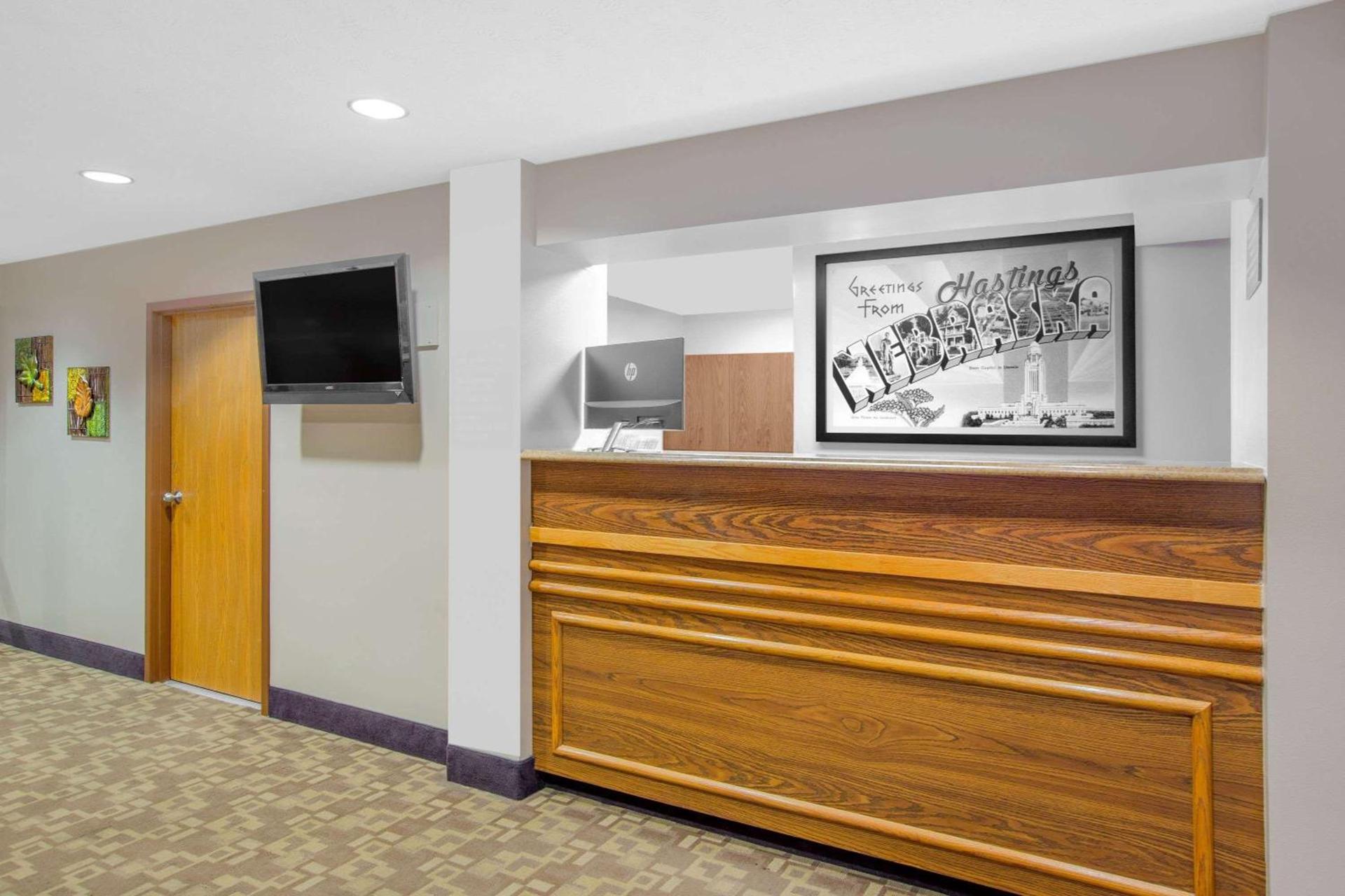Super 8 by Wyndham Hastings photo 2