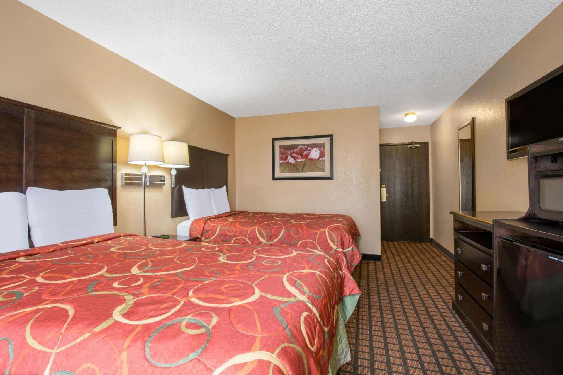 Texarkana Inn photo 8