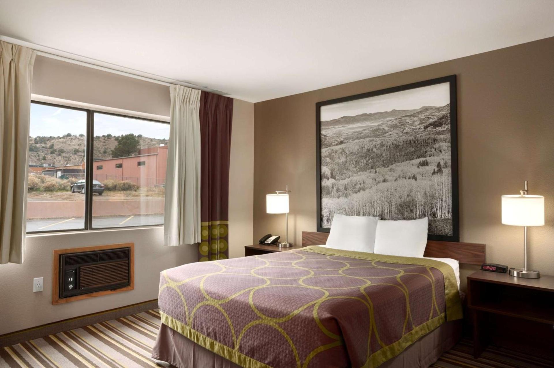 Super 8 by Wyndham Durango photo 6