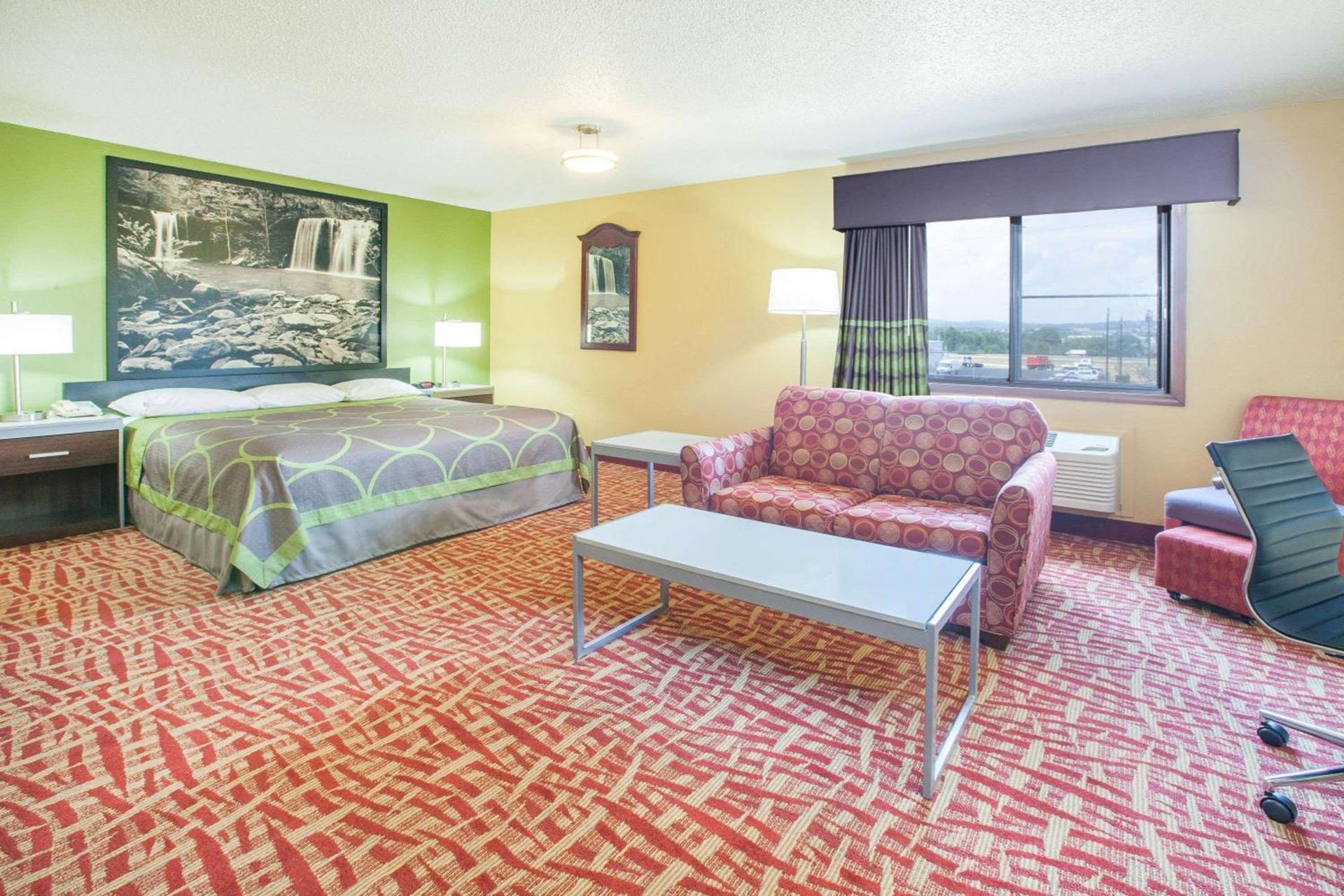 Super 8 by Wyndham Van Buren/Ft. Smith Area photo 11