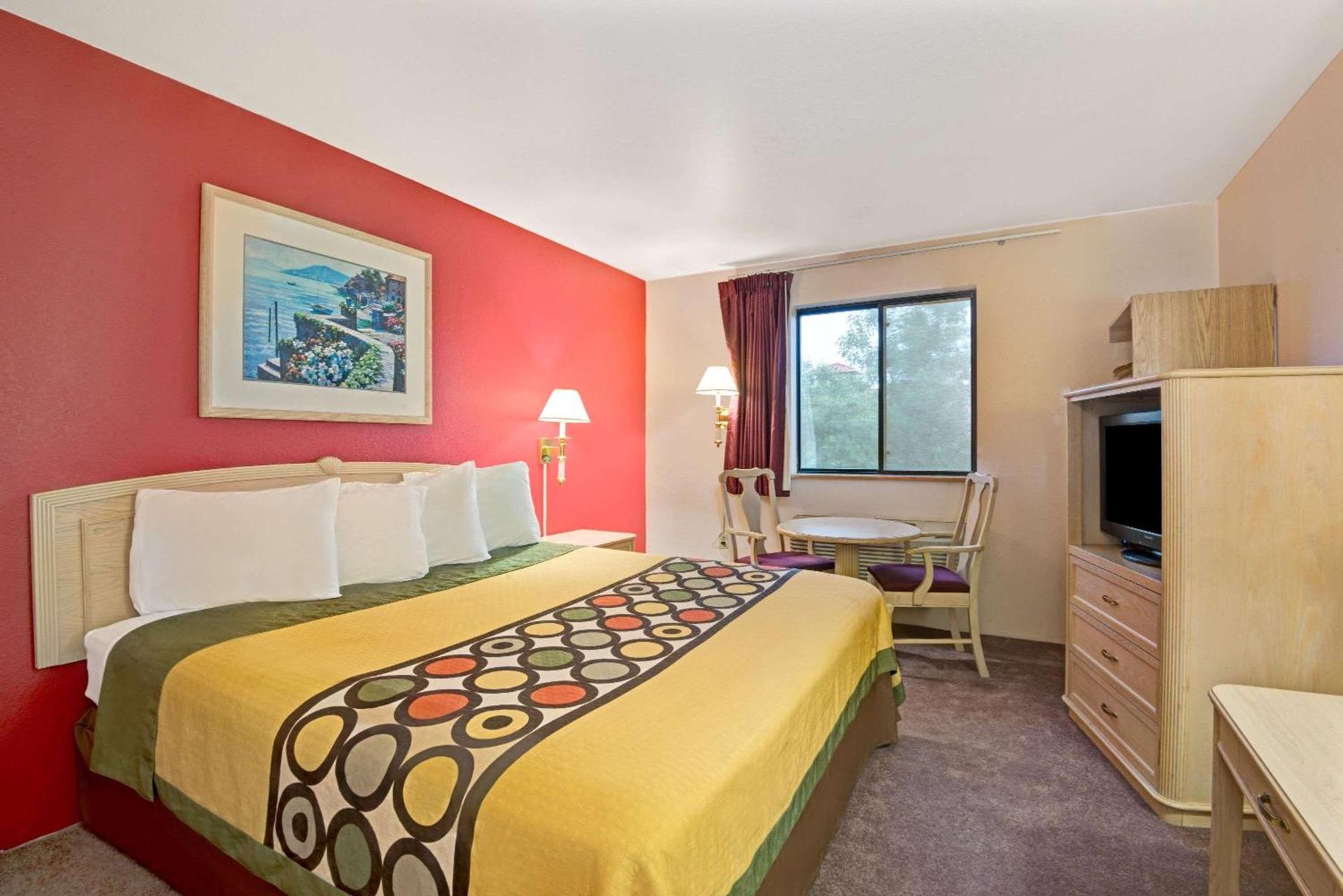 Garner Hotel Albuquerque West by IHG photo 8