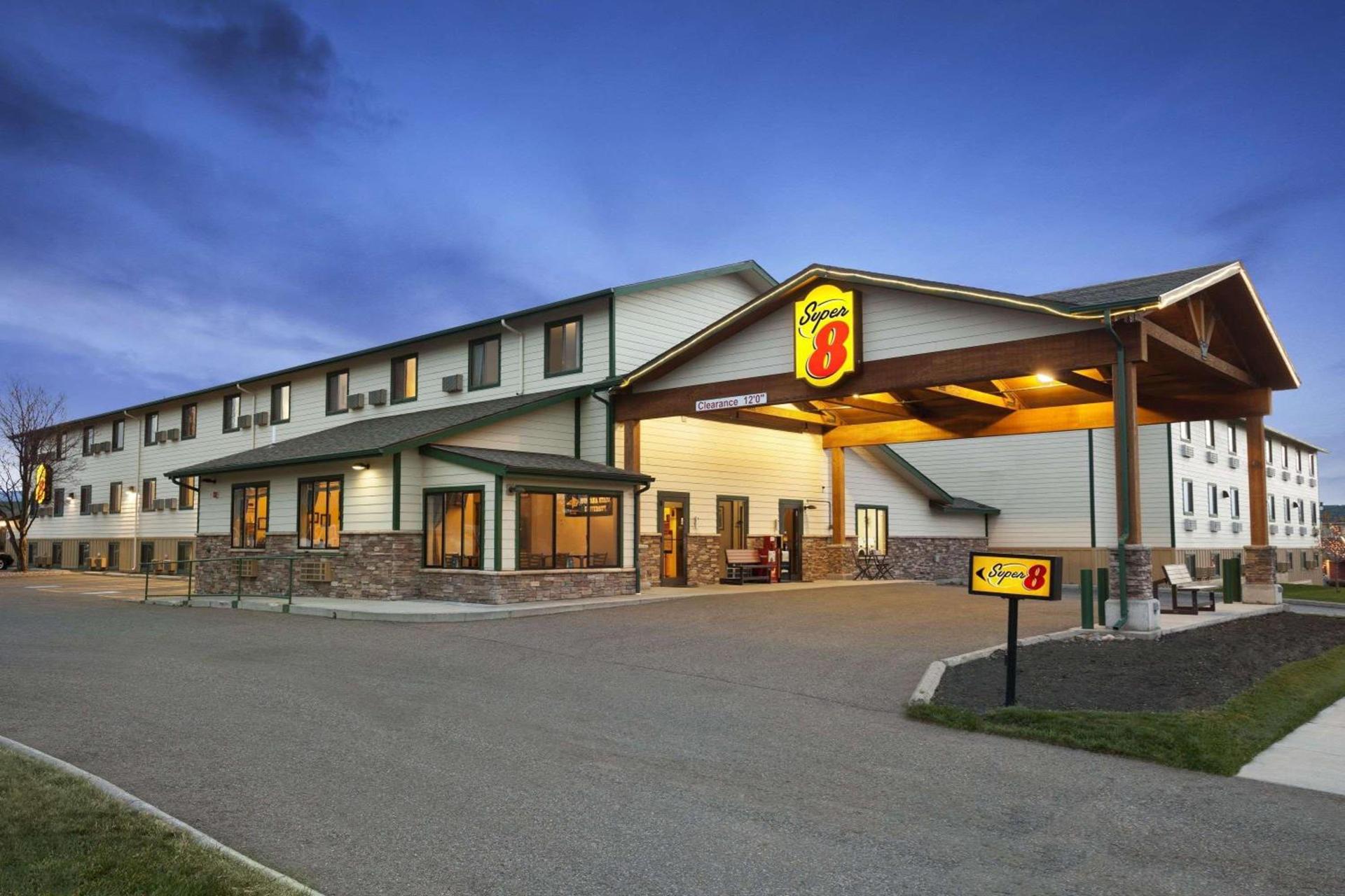 Super 8 by Wyndham Bozeman — hotel in Bozeman