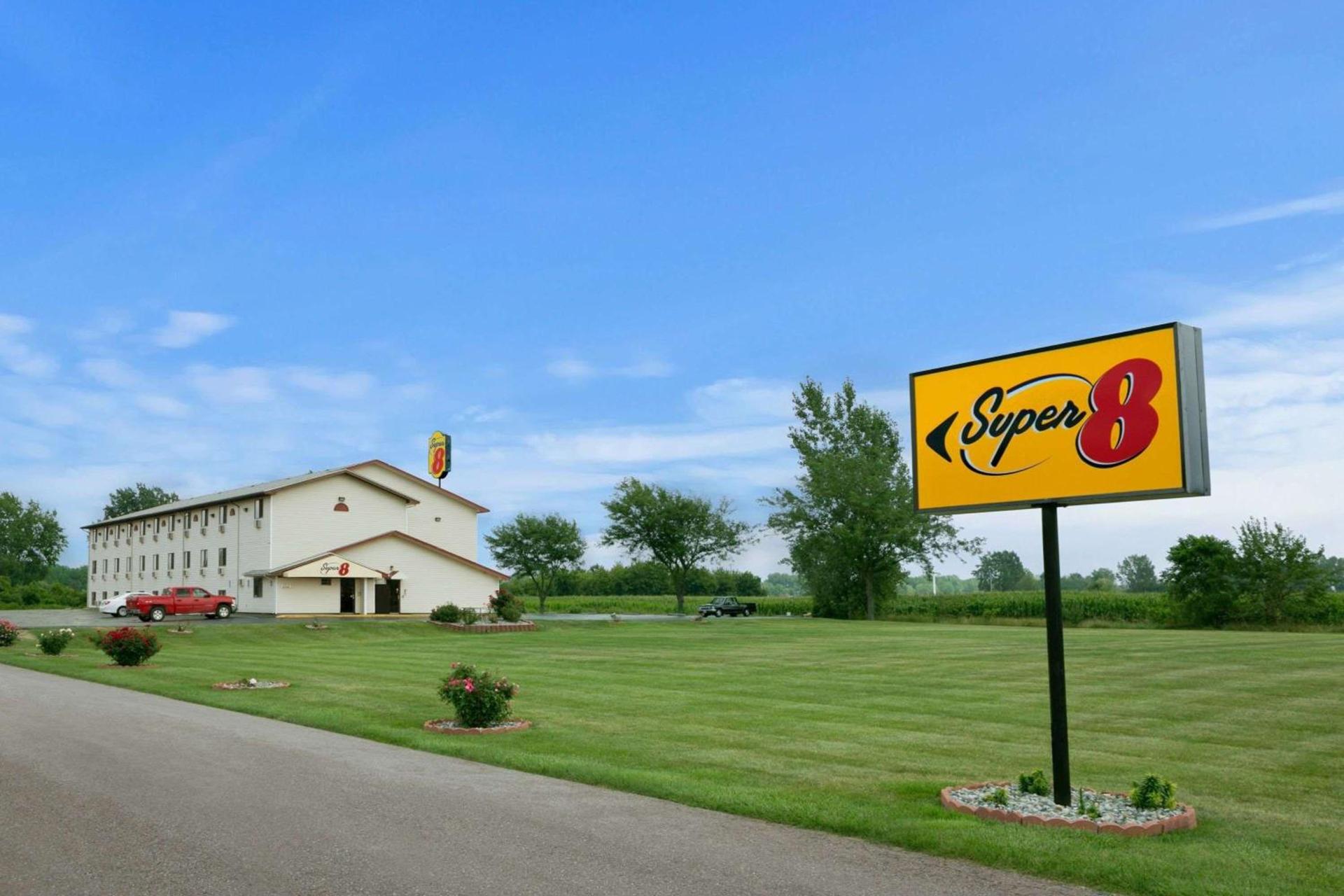 Super 8 by Wyndham Saginaw — hotel in Saginaw