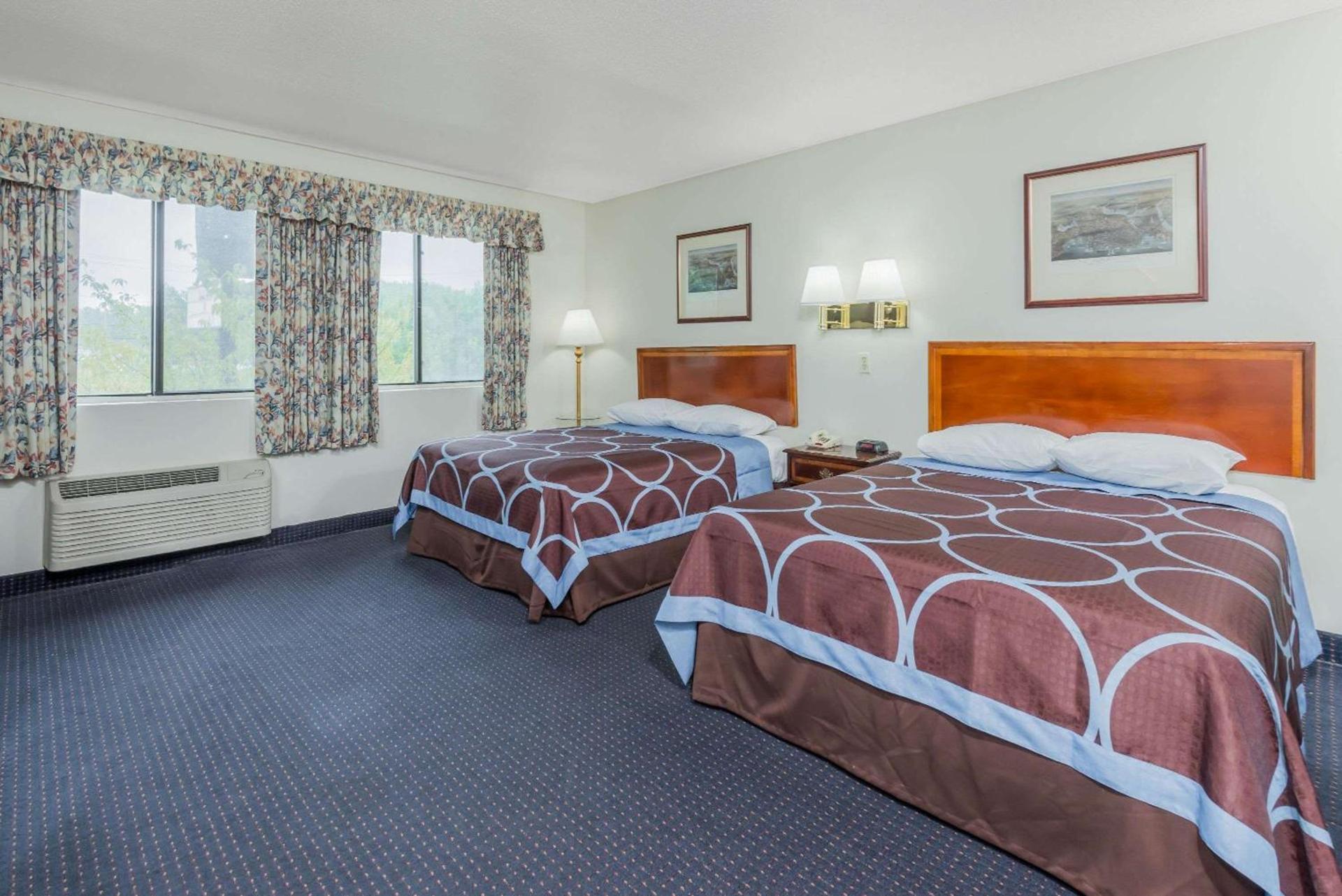 Knights Inn Hartford photo 11
