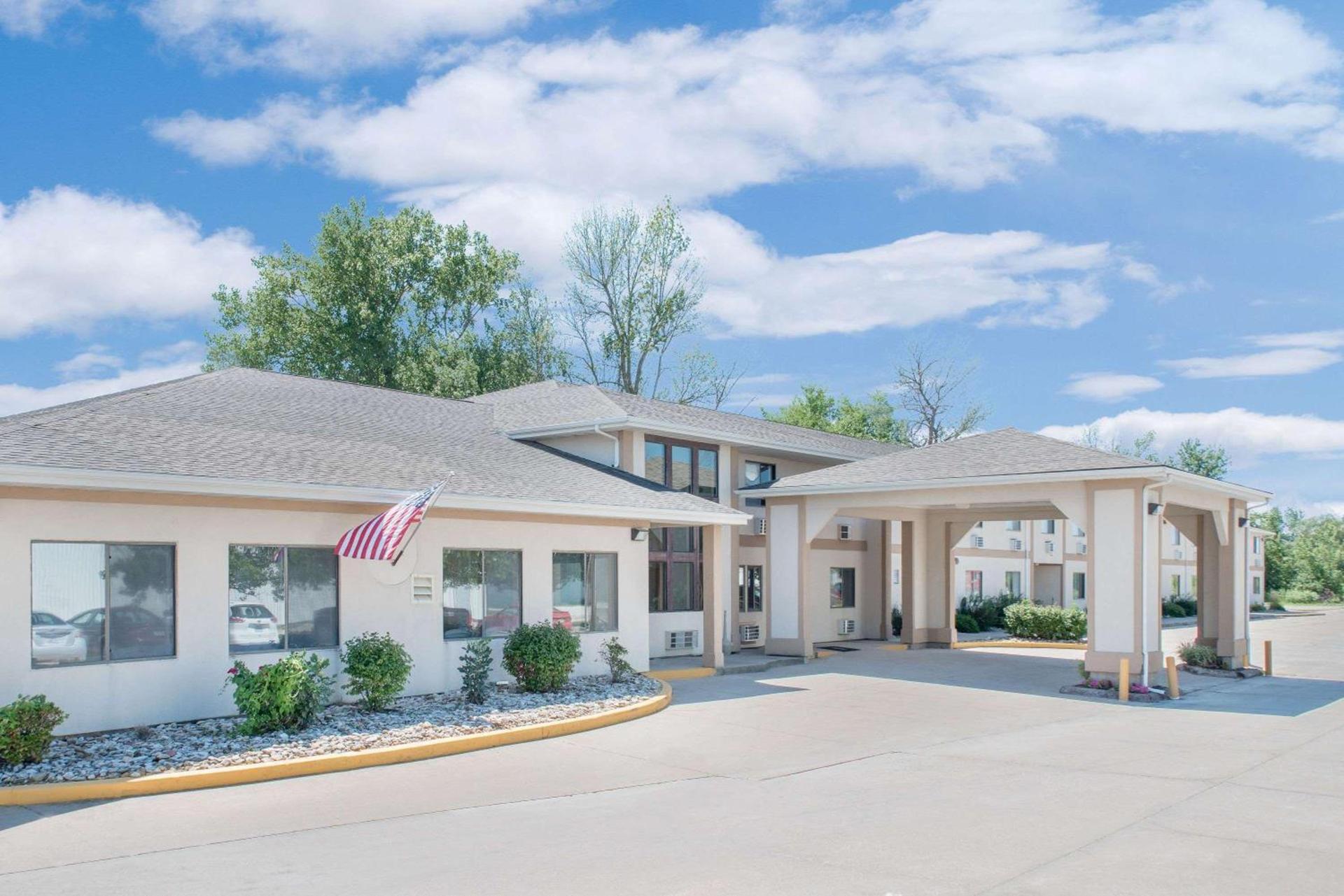 Super 8 by Wyndham Ottumwa — hotel in Ottumwa