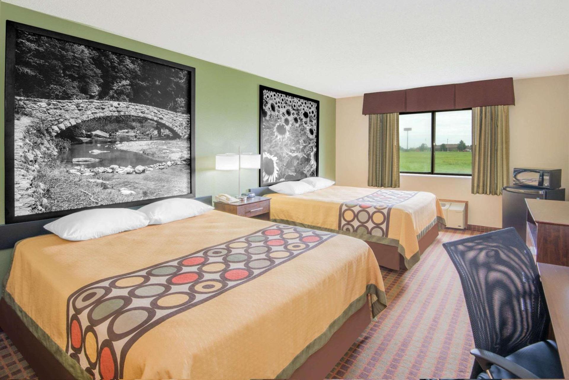 Super 8 by Wyndham Story City photo 4