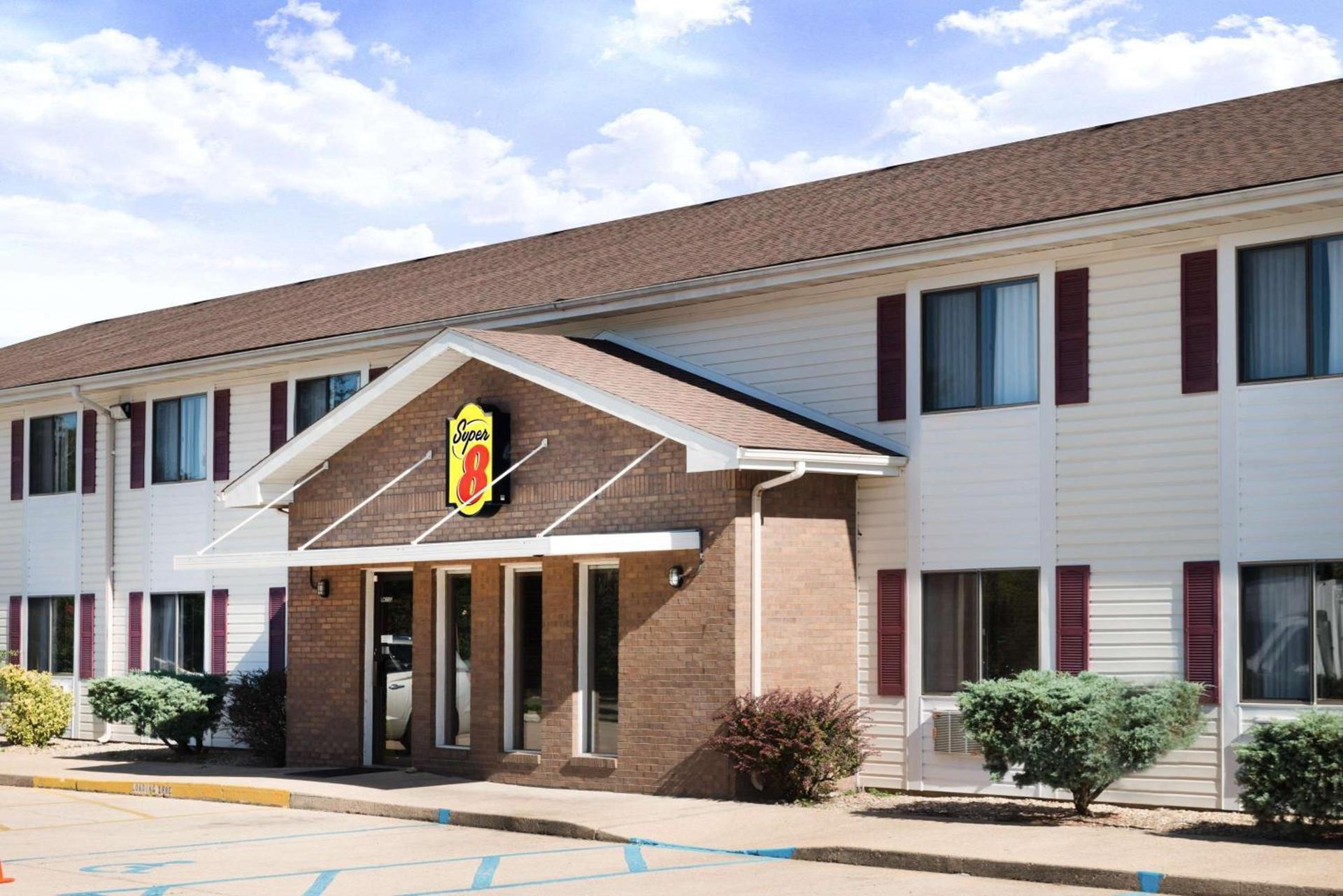 Super 8 by Wyndham West Plains photo 22