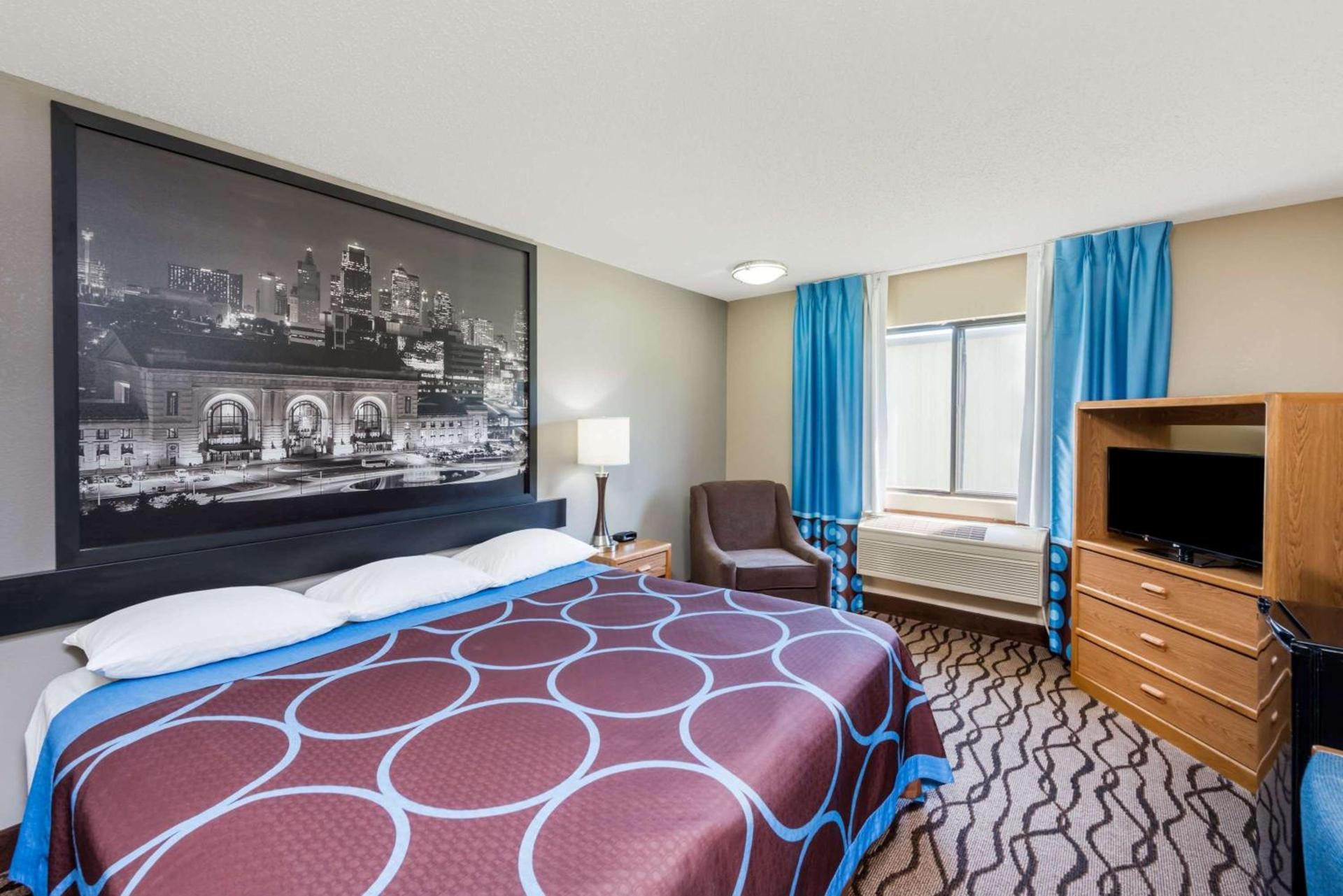 Super 8 by Wyndham West Plains photo 21