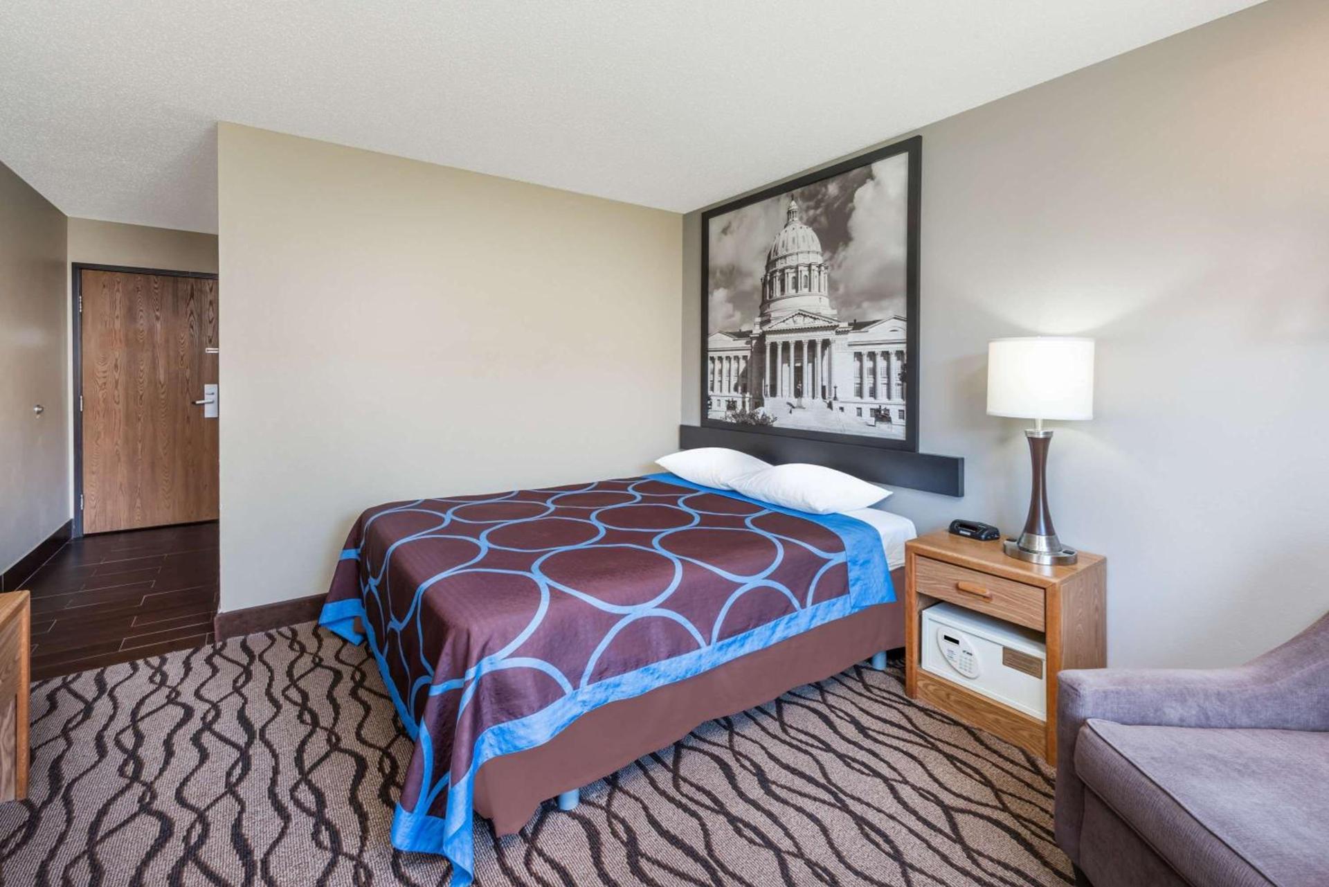 Super 8 by Wyndham West Plains photo 18