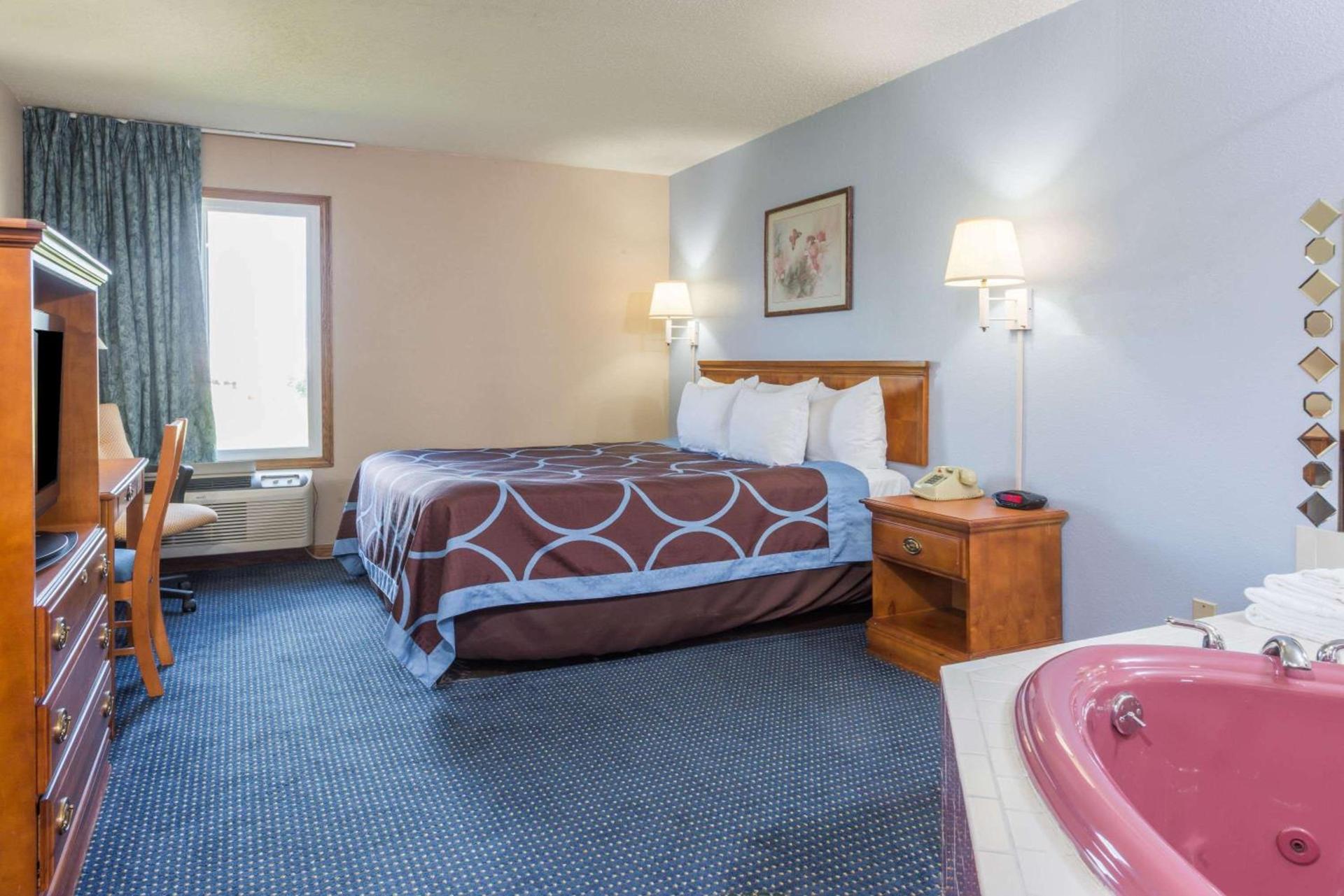 Super 8 by Wyndham O'Fallon MO/St. Louis Area photo 14