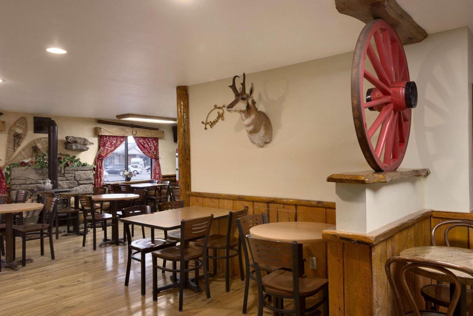Super 8 by Wyndham Jackson Hole photo 15