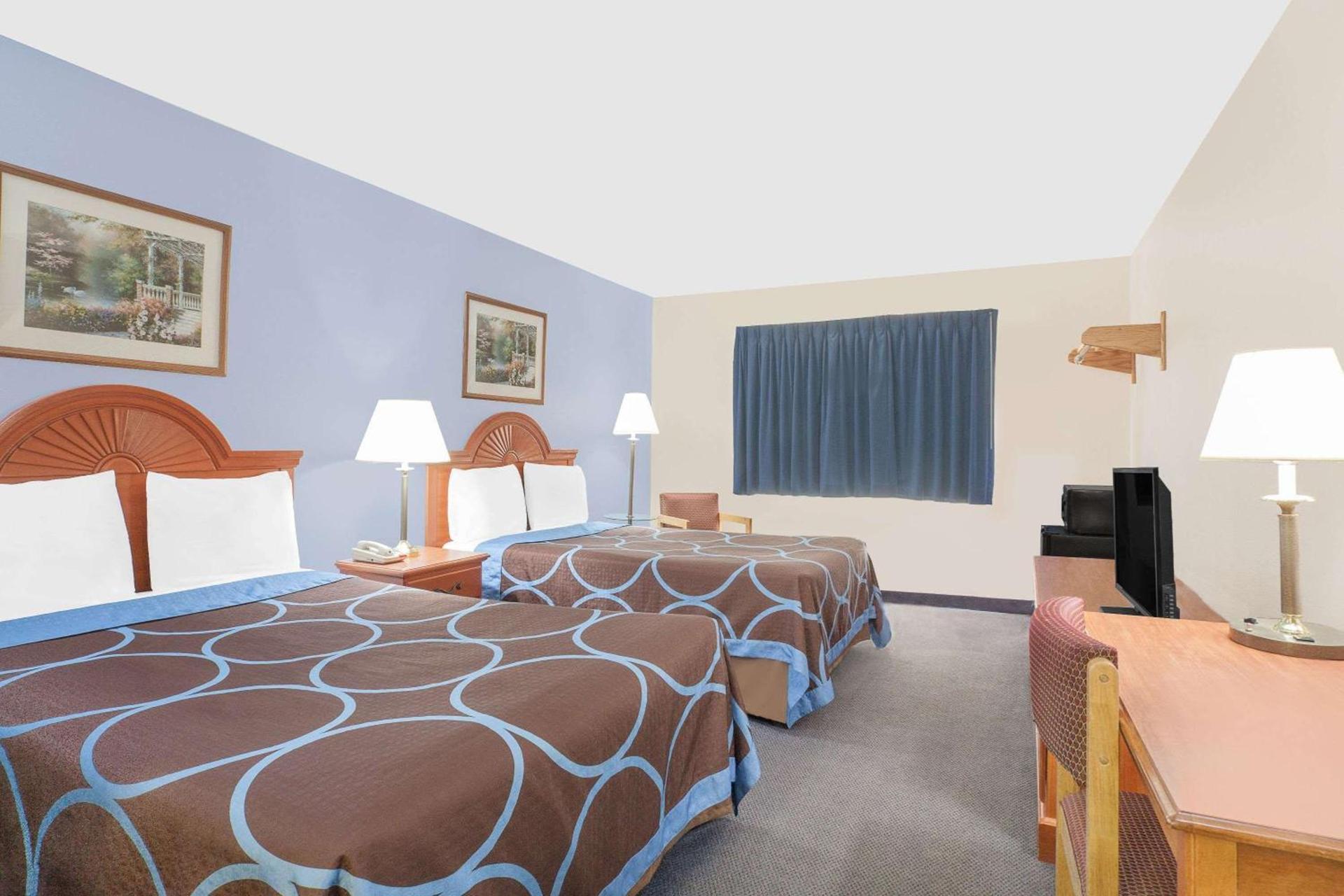 Super 8 by Wyndham Middletown photo 5