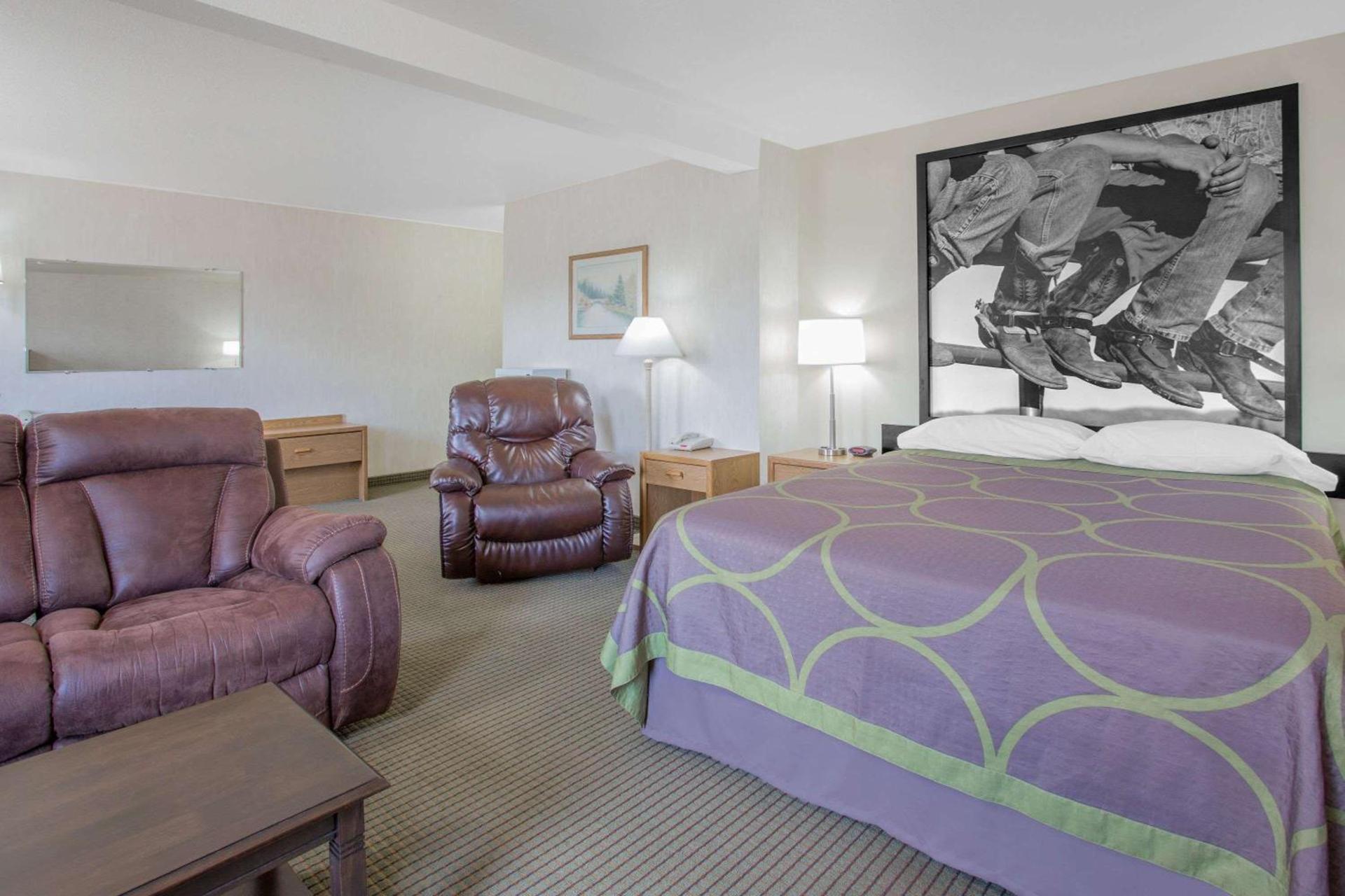 Super 8 by Wyndham Havre photo 10