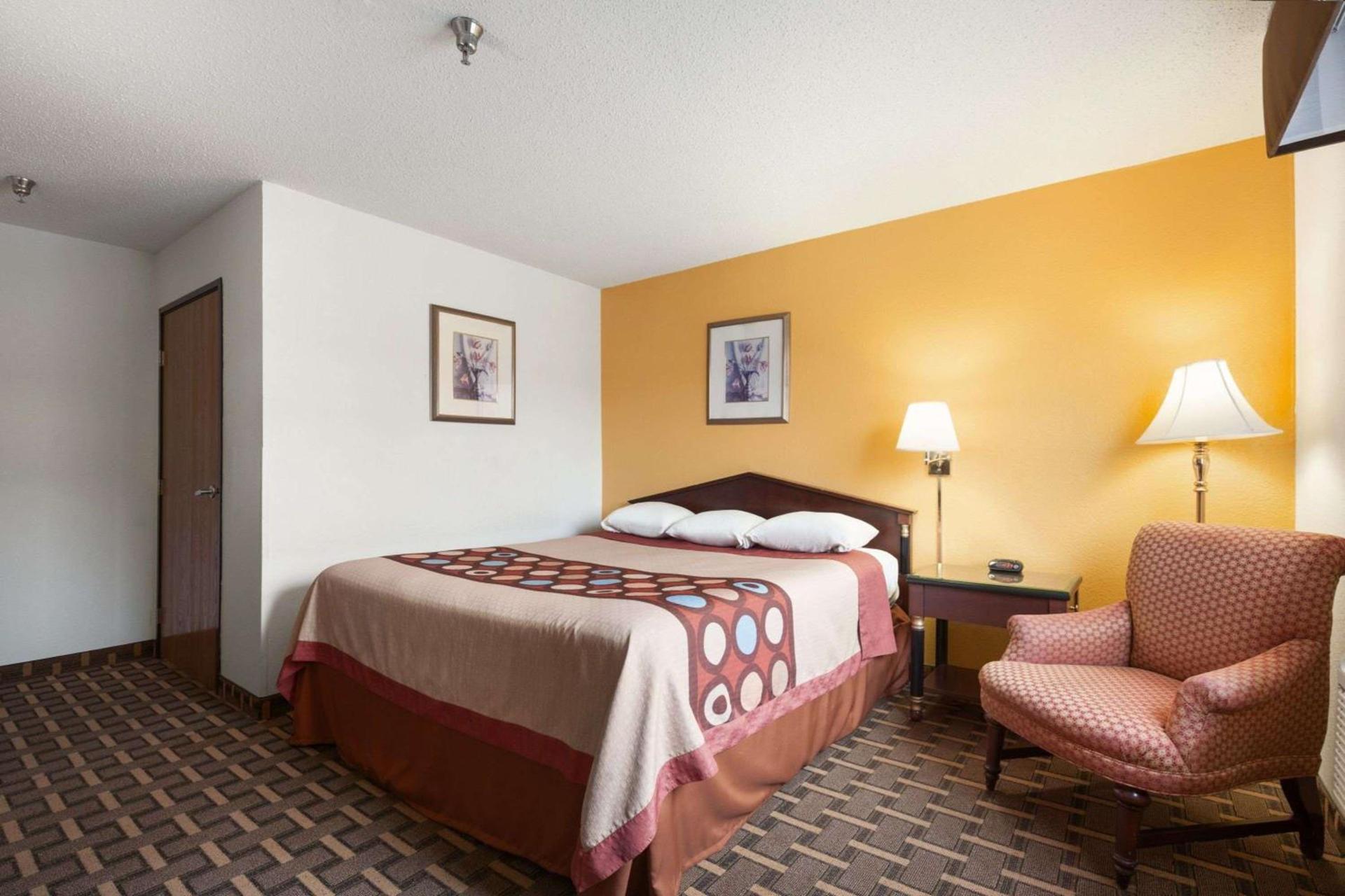 Brookville Inn photo 7
