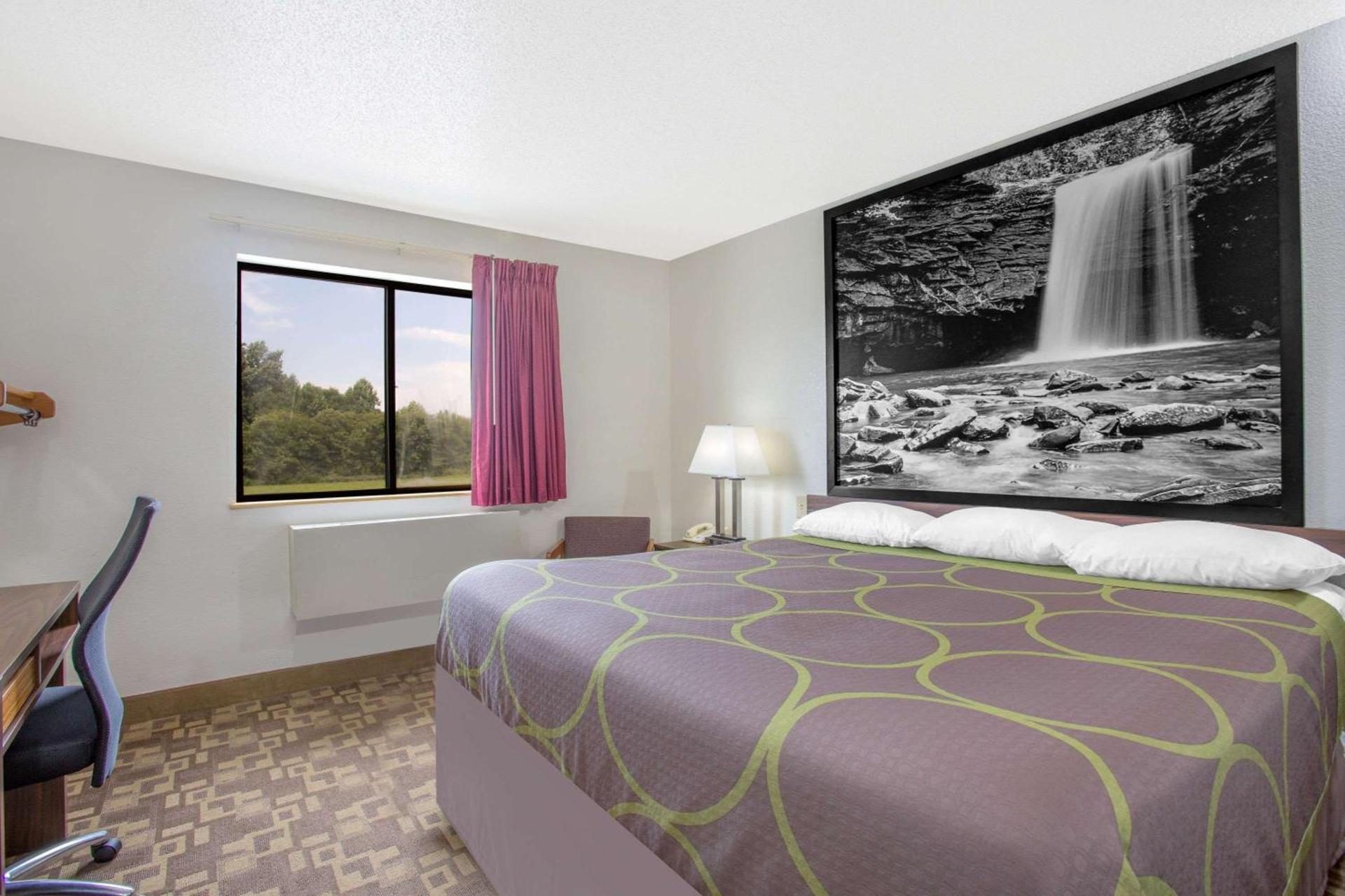 Super 8 by Wyndham Appomattox VA photo 7