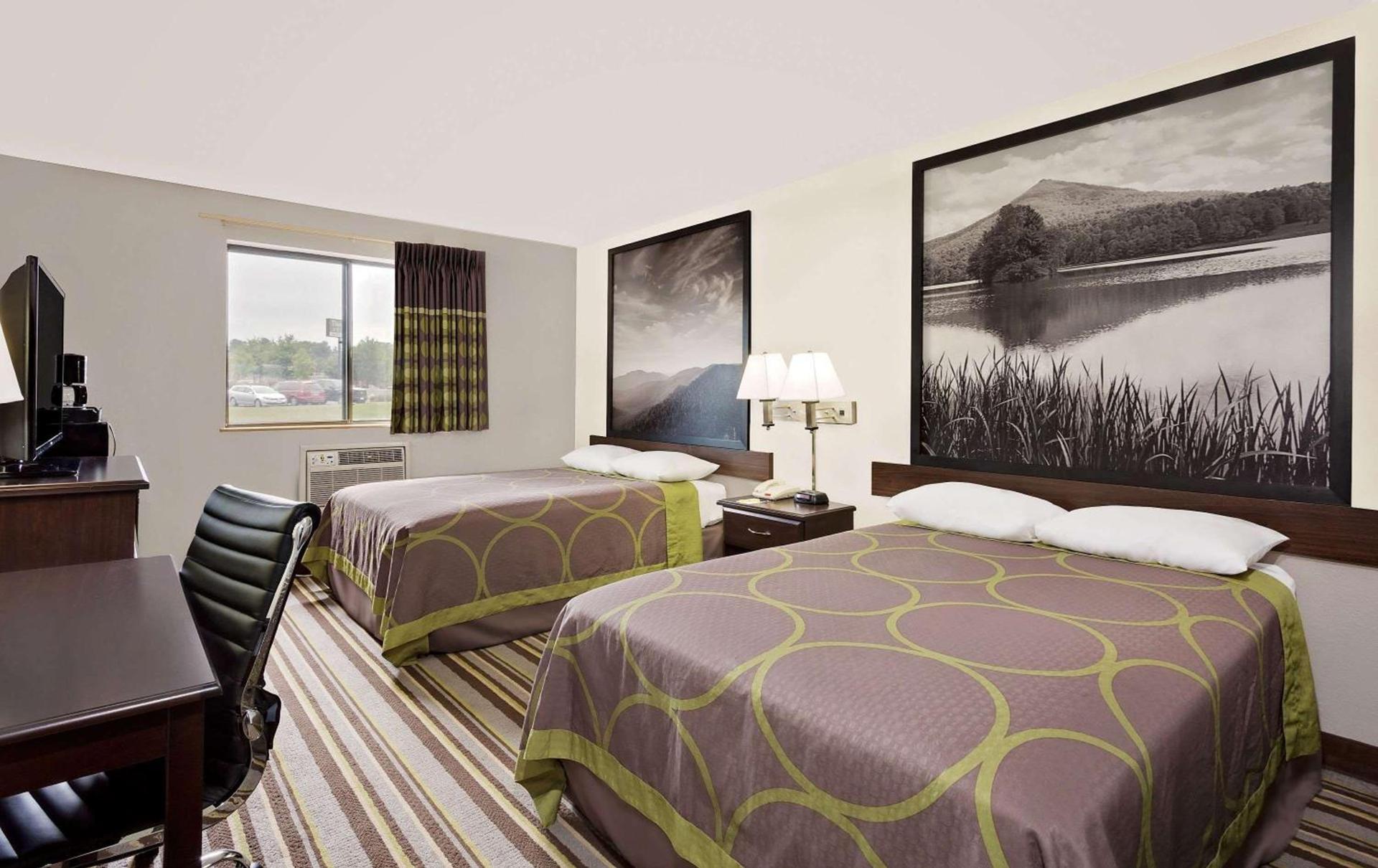 Super 8 by Wyndham Waynesboro photo 14