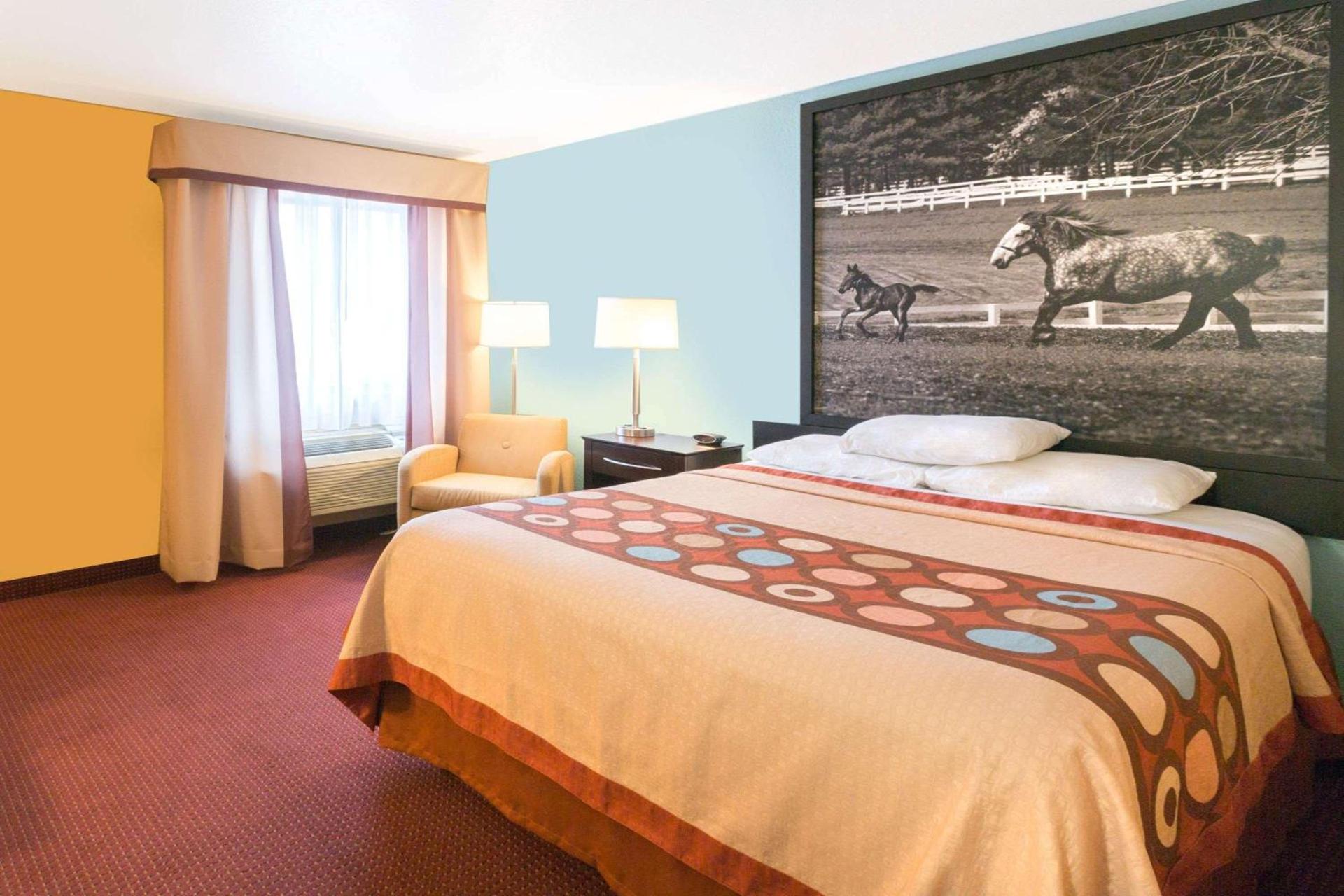 Super 8 by Wyndham Richmond photo 8
