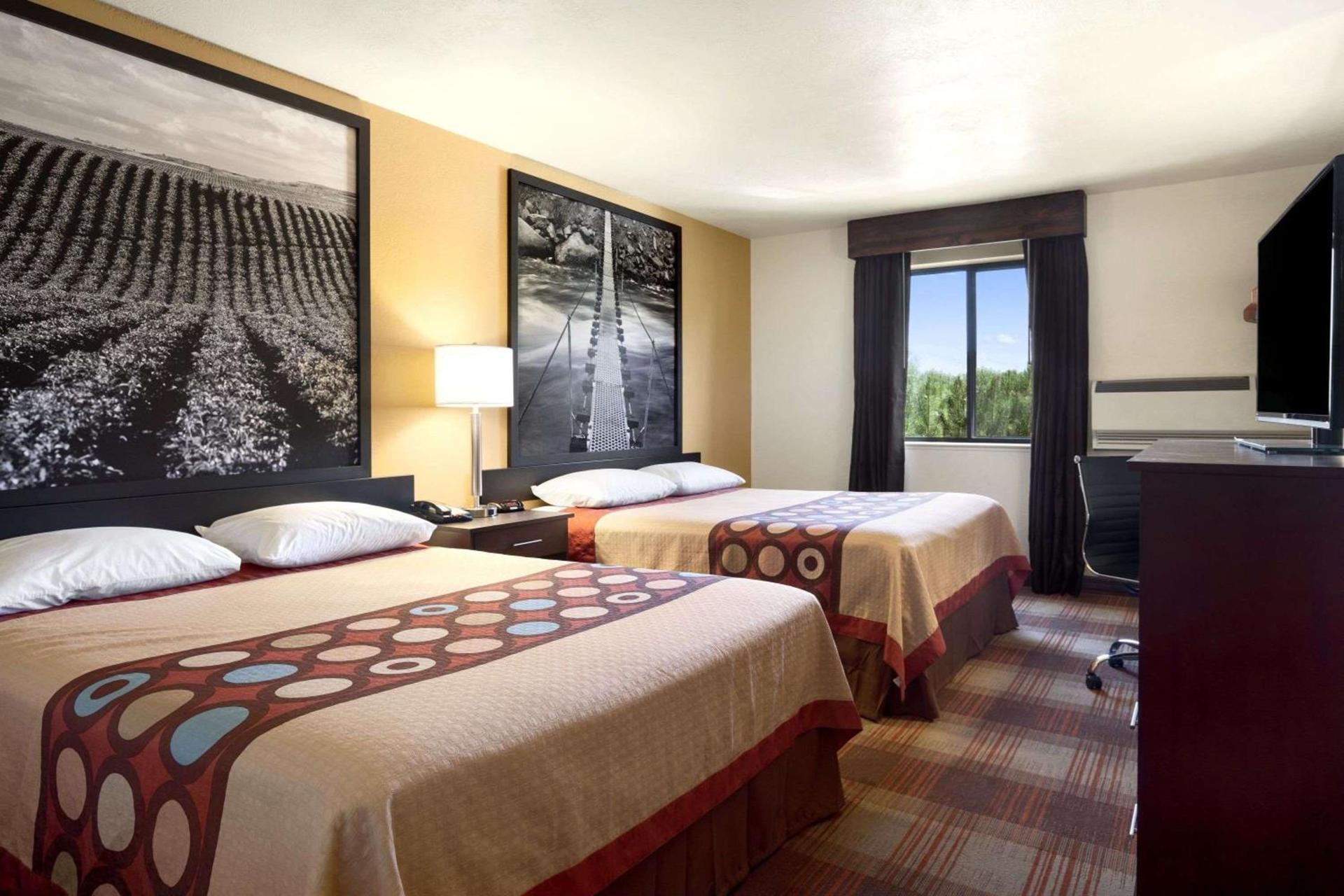 Super 8 by Wyndham Idaho Falls photo 9