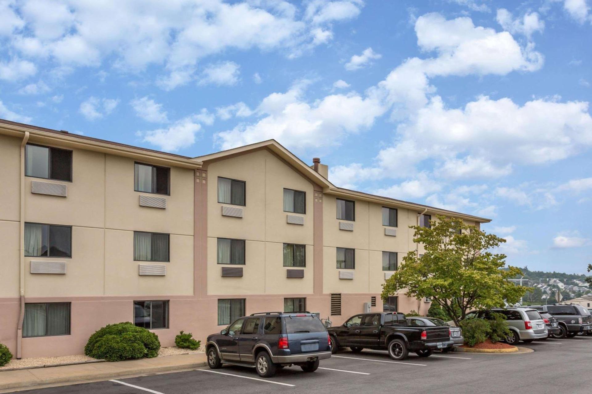 Super 8 by Wyndham Dumfries/Quantico photo 2