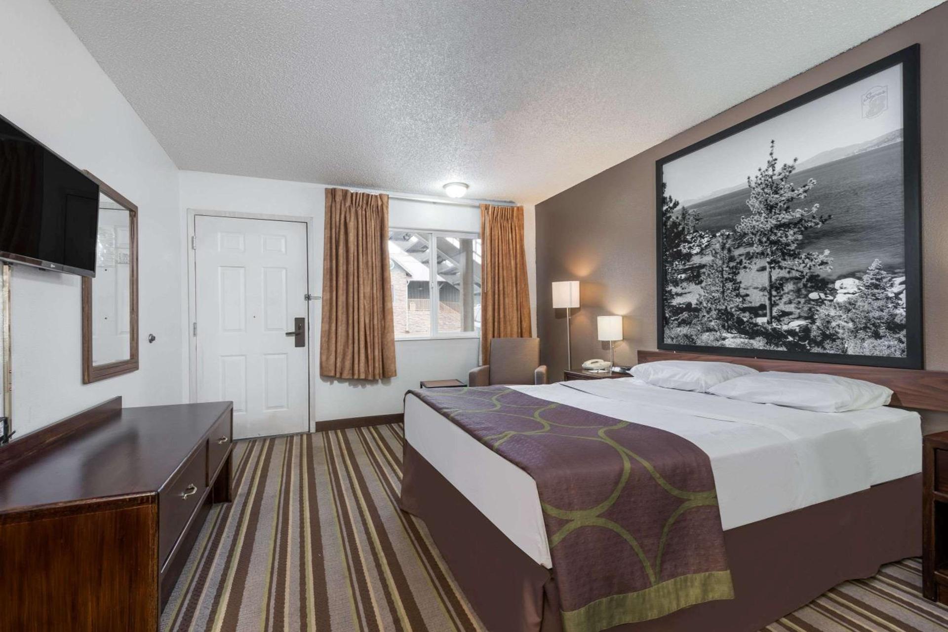 Super 8 by Wyndham Fernley photo 11