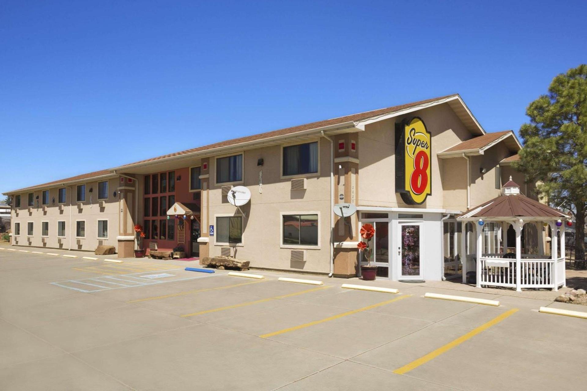 Super 8 by Wyndham Las Vegas — hotel in Las Vegas