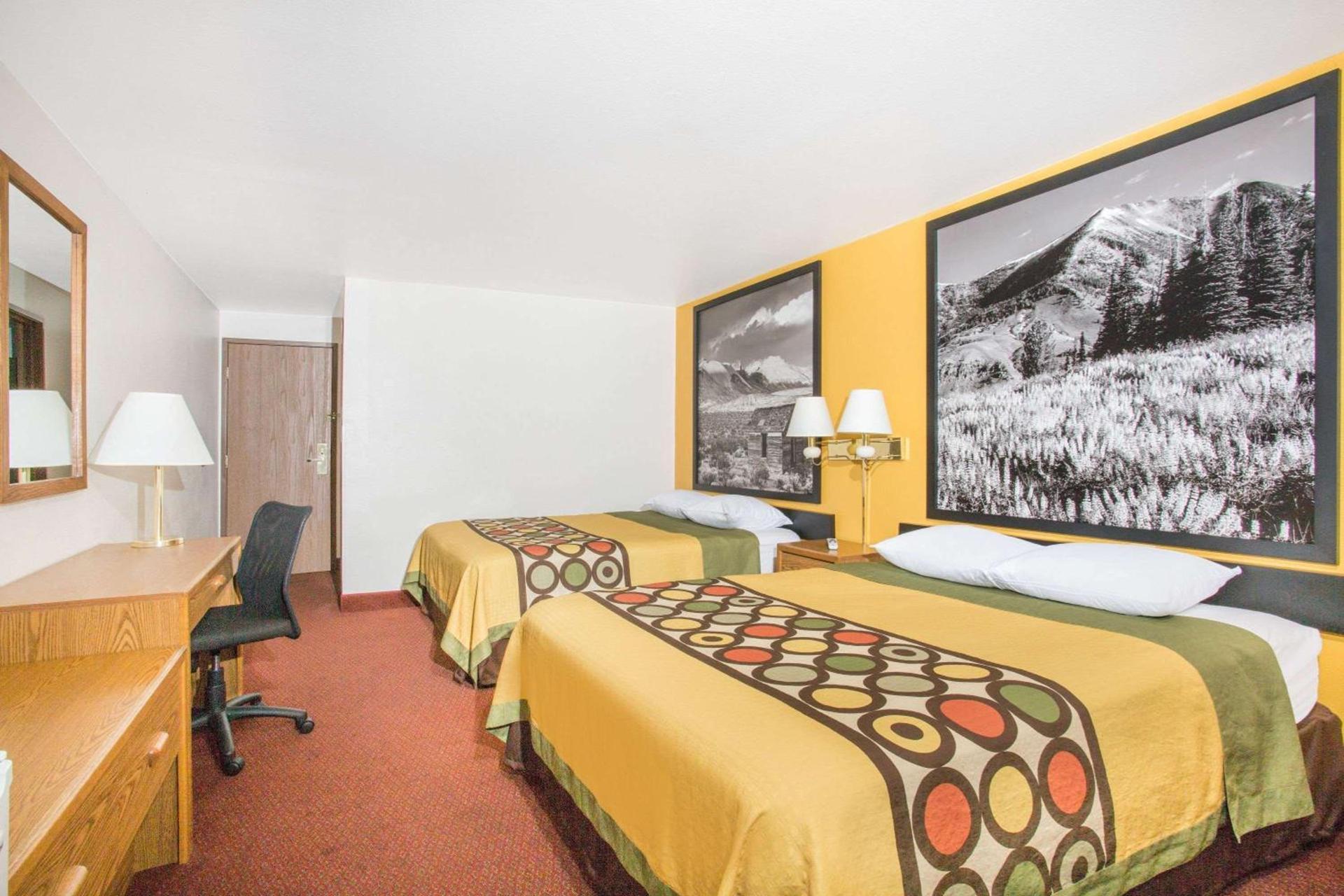 Super 8 by Wyndham Elko photo 8