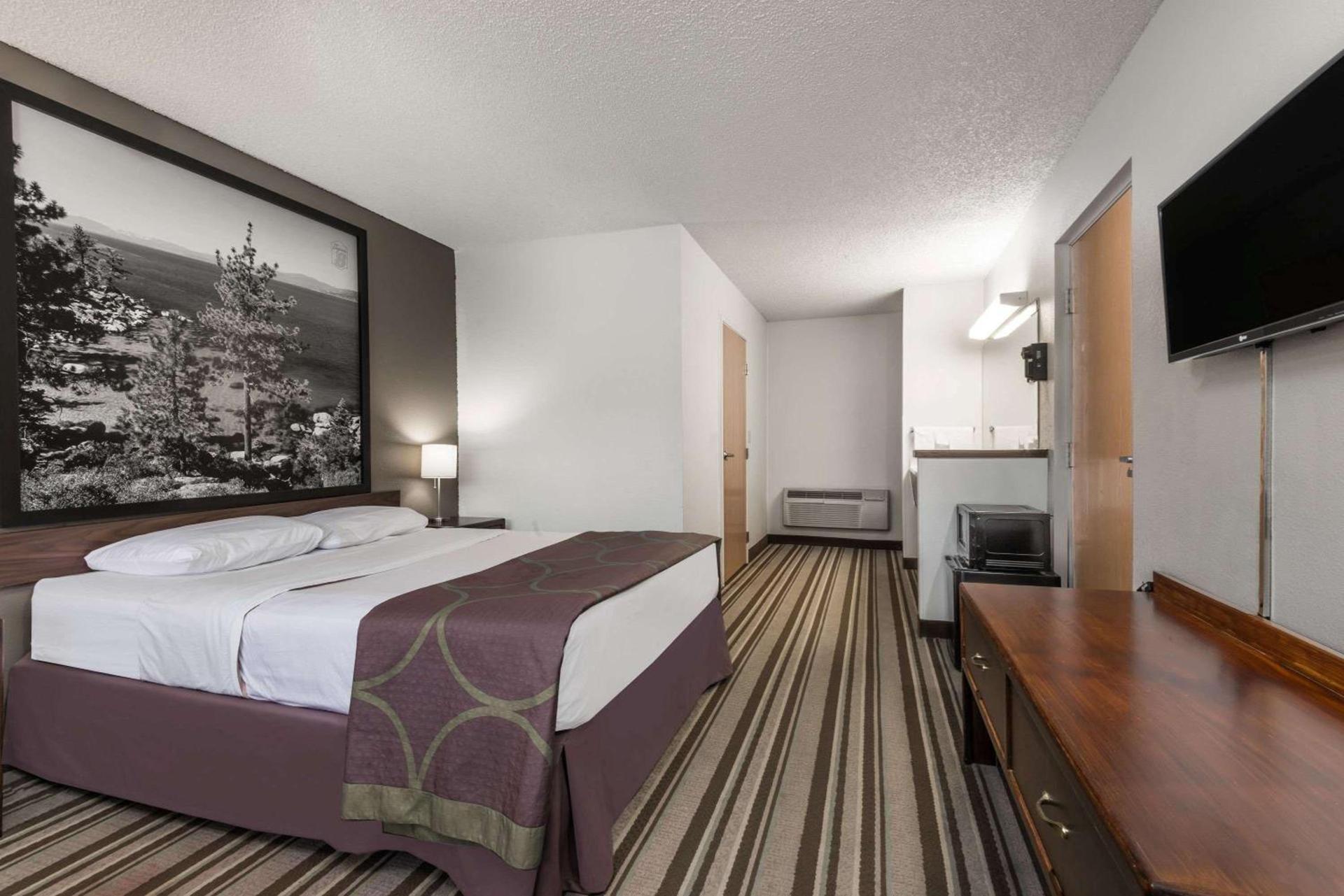 Super 8 by Wyndham Fernley photo 2