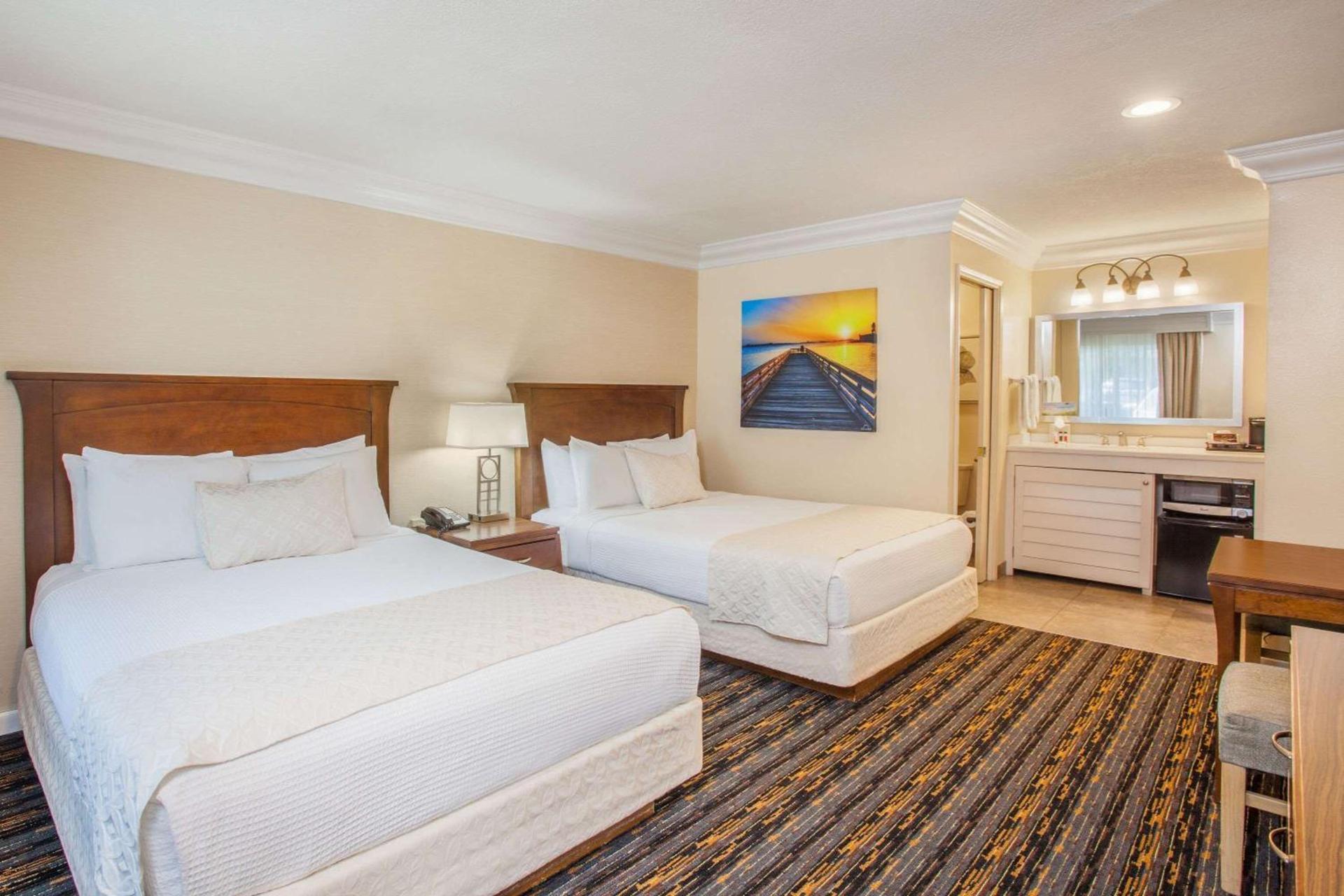 Days Inn by Wyndham San Diego Hotel Circle photo 18