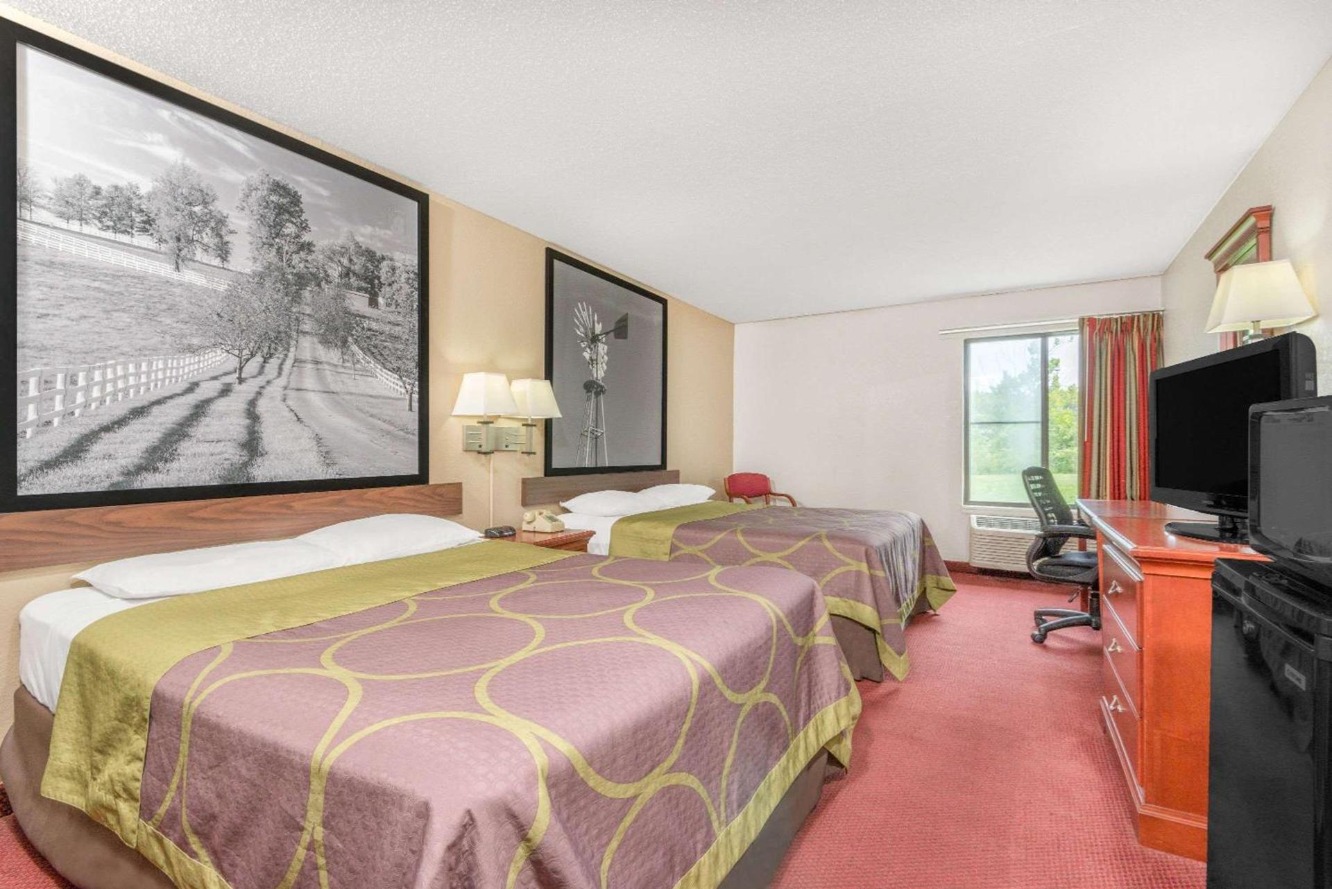 Super 8 by Wyndham Vincennes photo 15