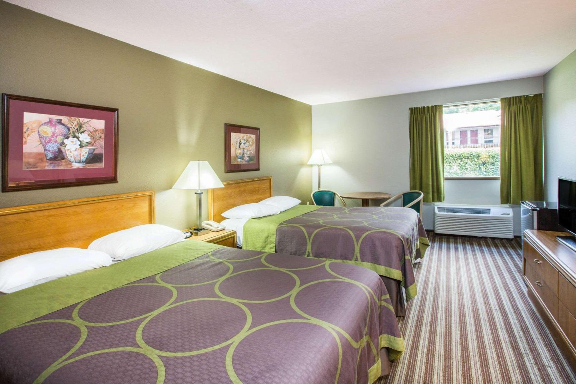 Super 8 by Wyndham Oxford MS University Area photo 10