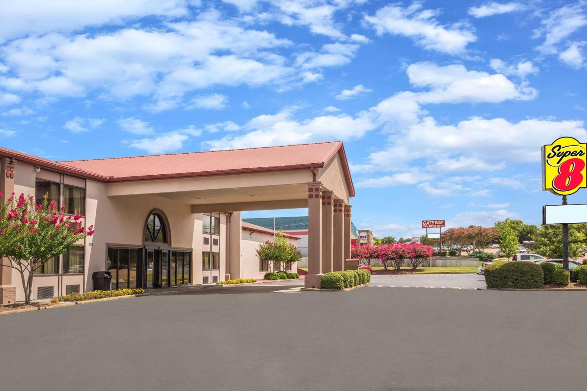 Super 8 by Wyndham Oxford MS University Area photo 2
